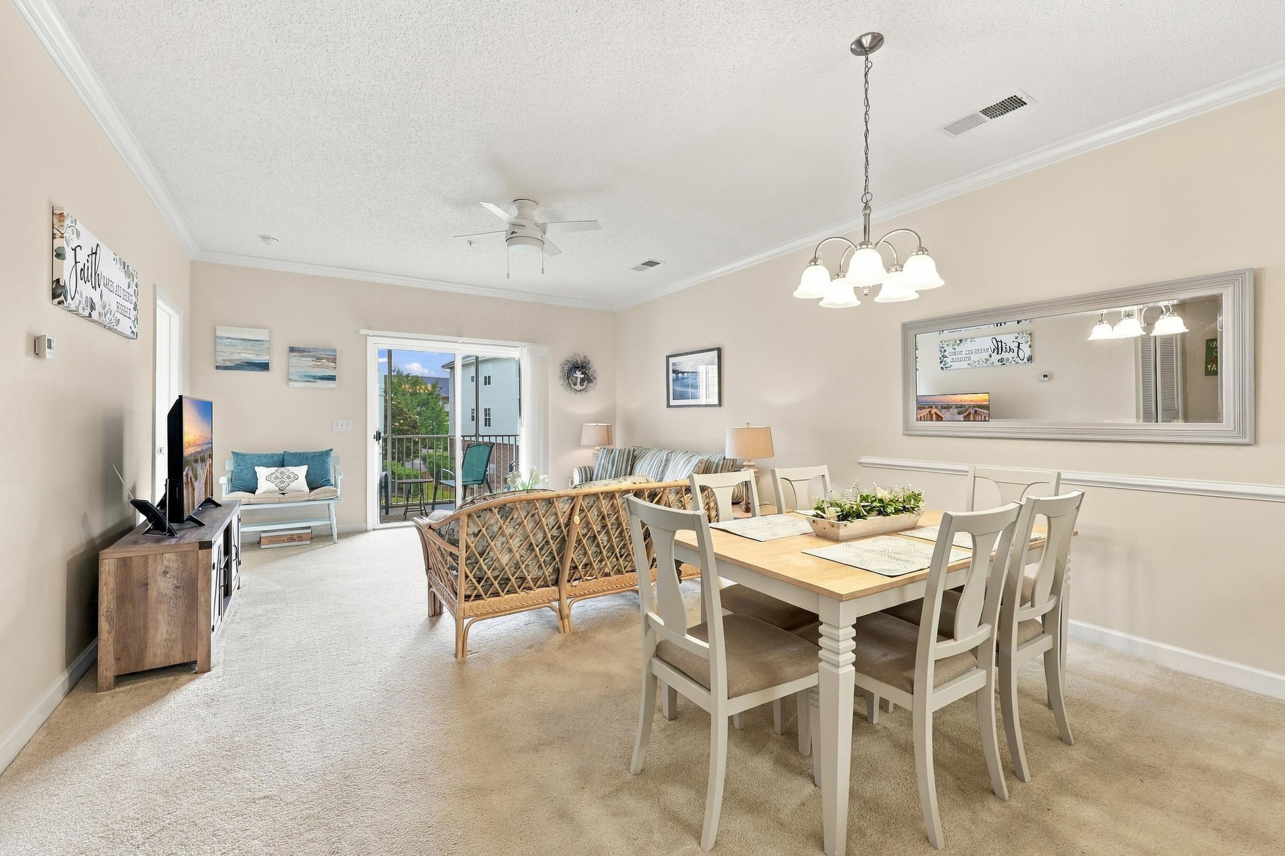 208 Castle Dr. Unit: 1378