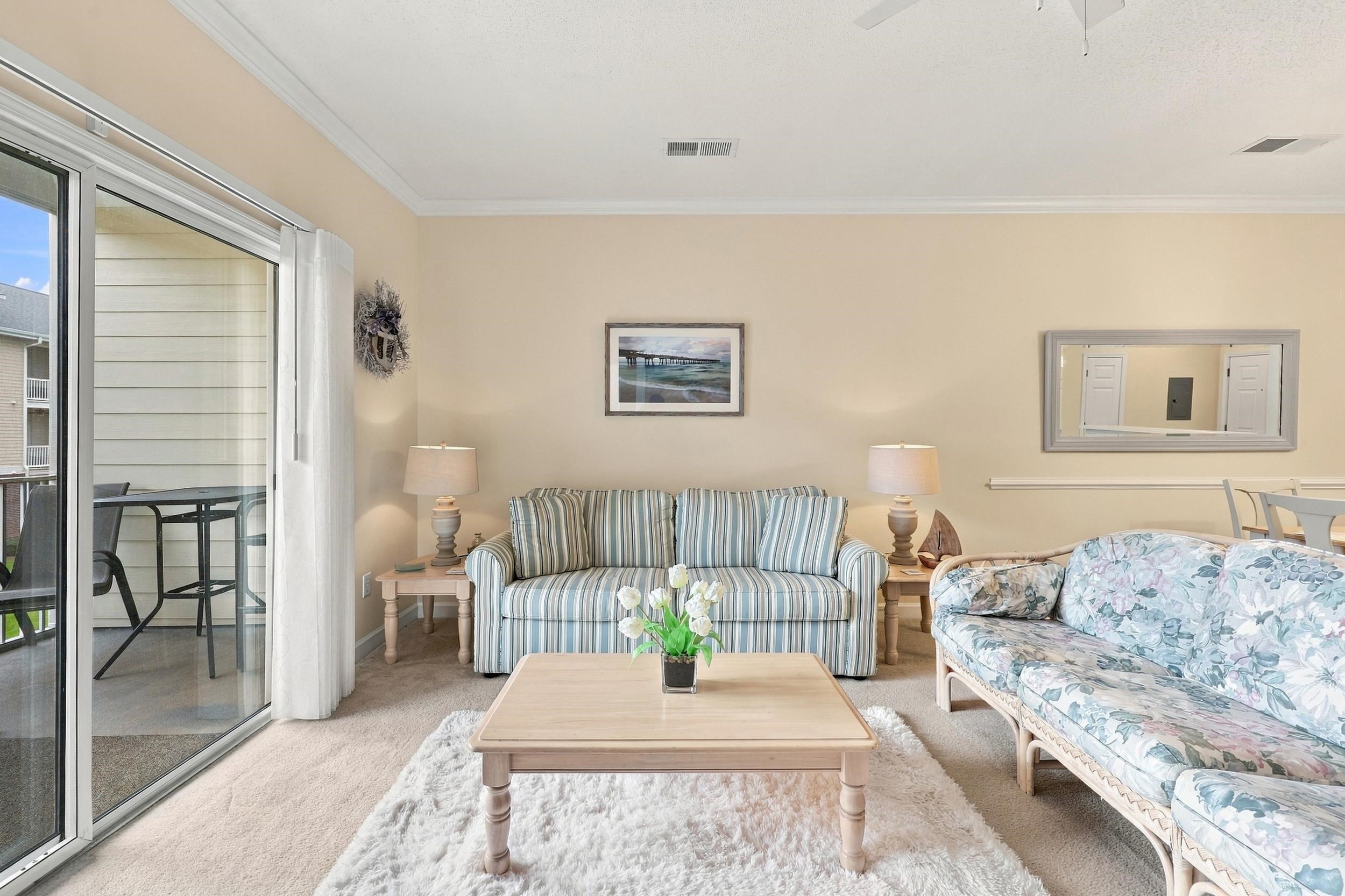 208 Castle Dr. Unit: 1378