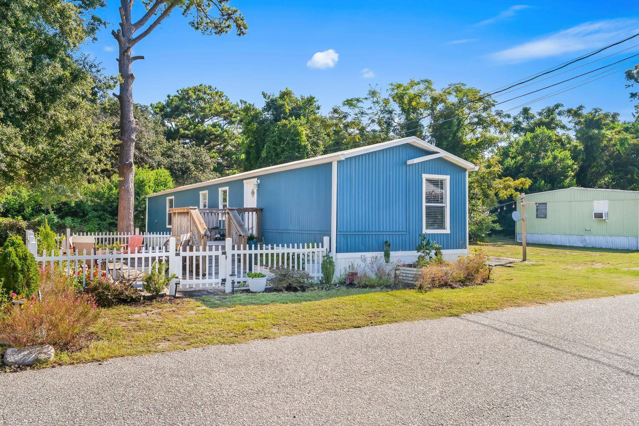 4125 Little River Rd.