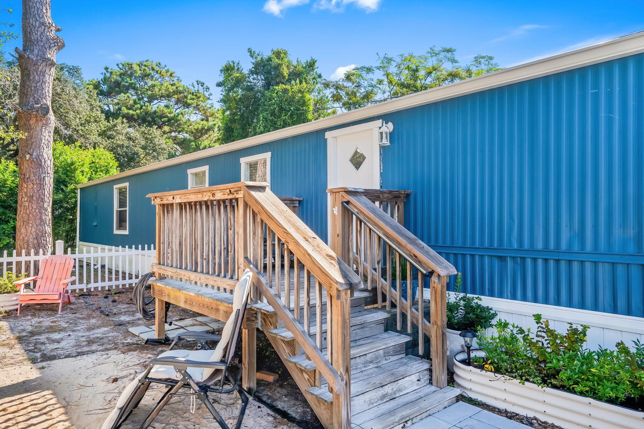 4125 Little River Rd.