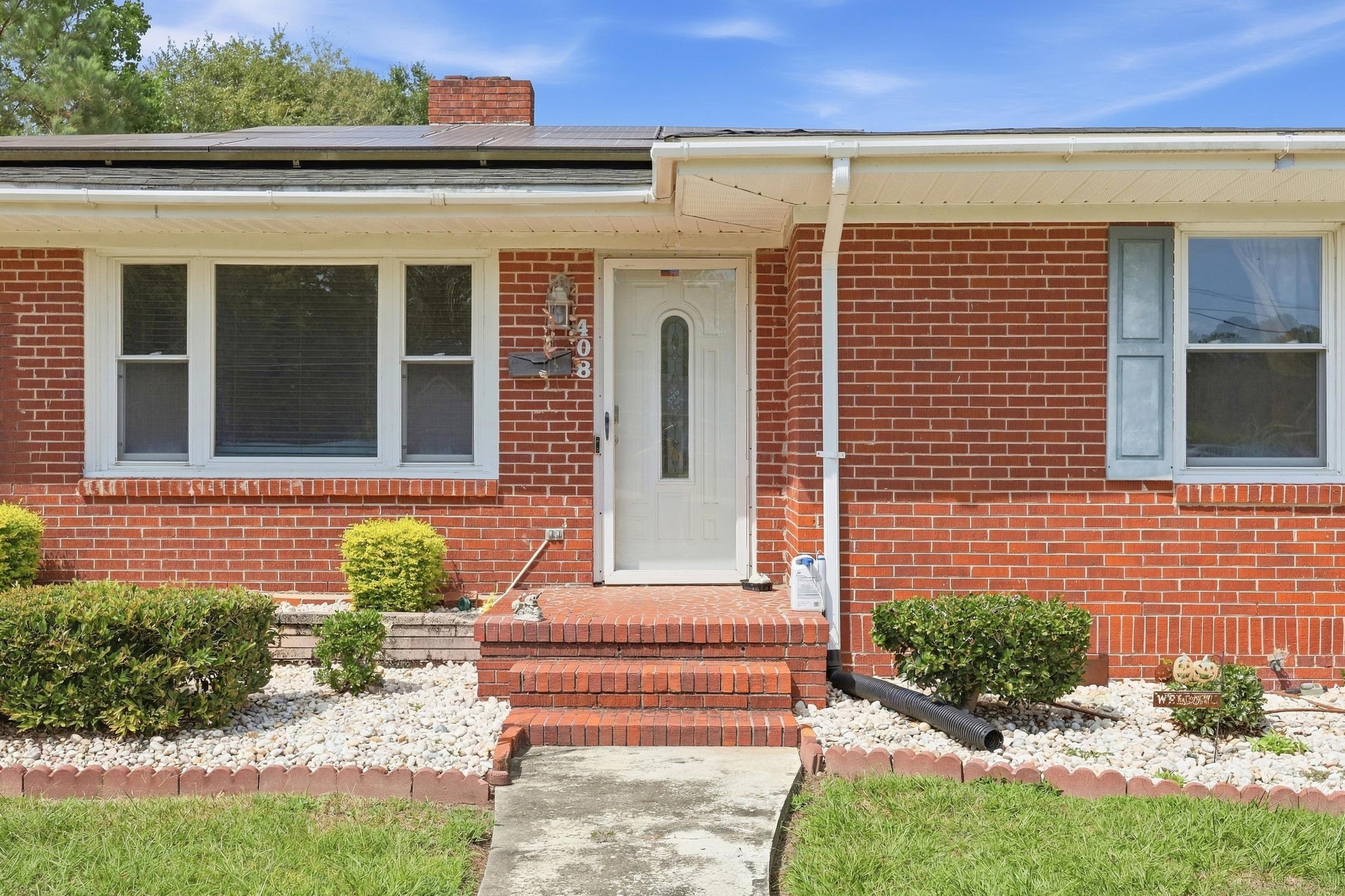408 South Cedar Ave.
