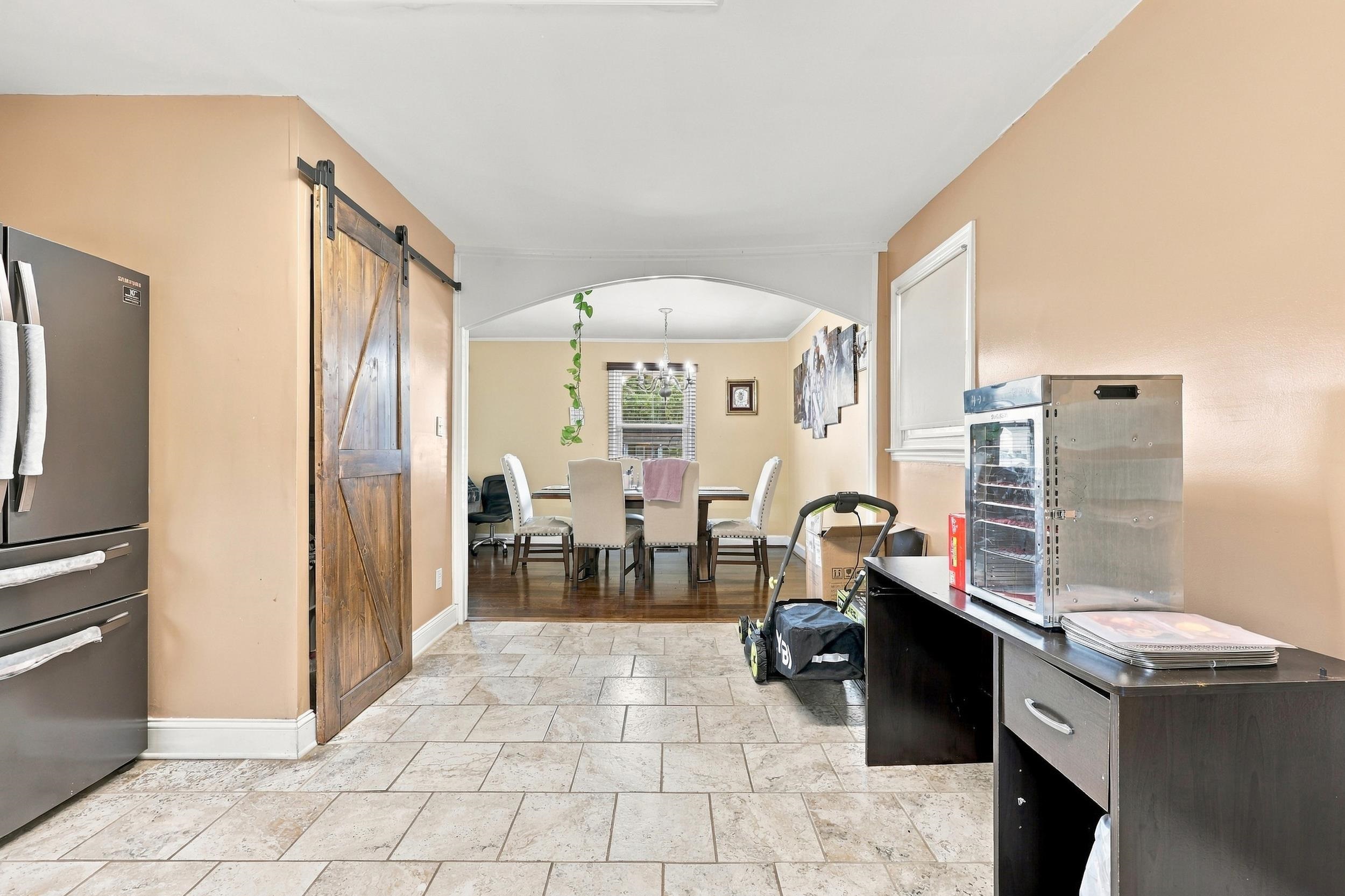 408 South Cedar Ave.