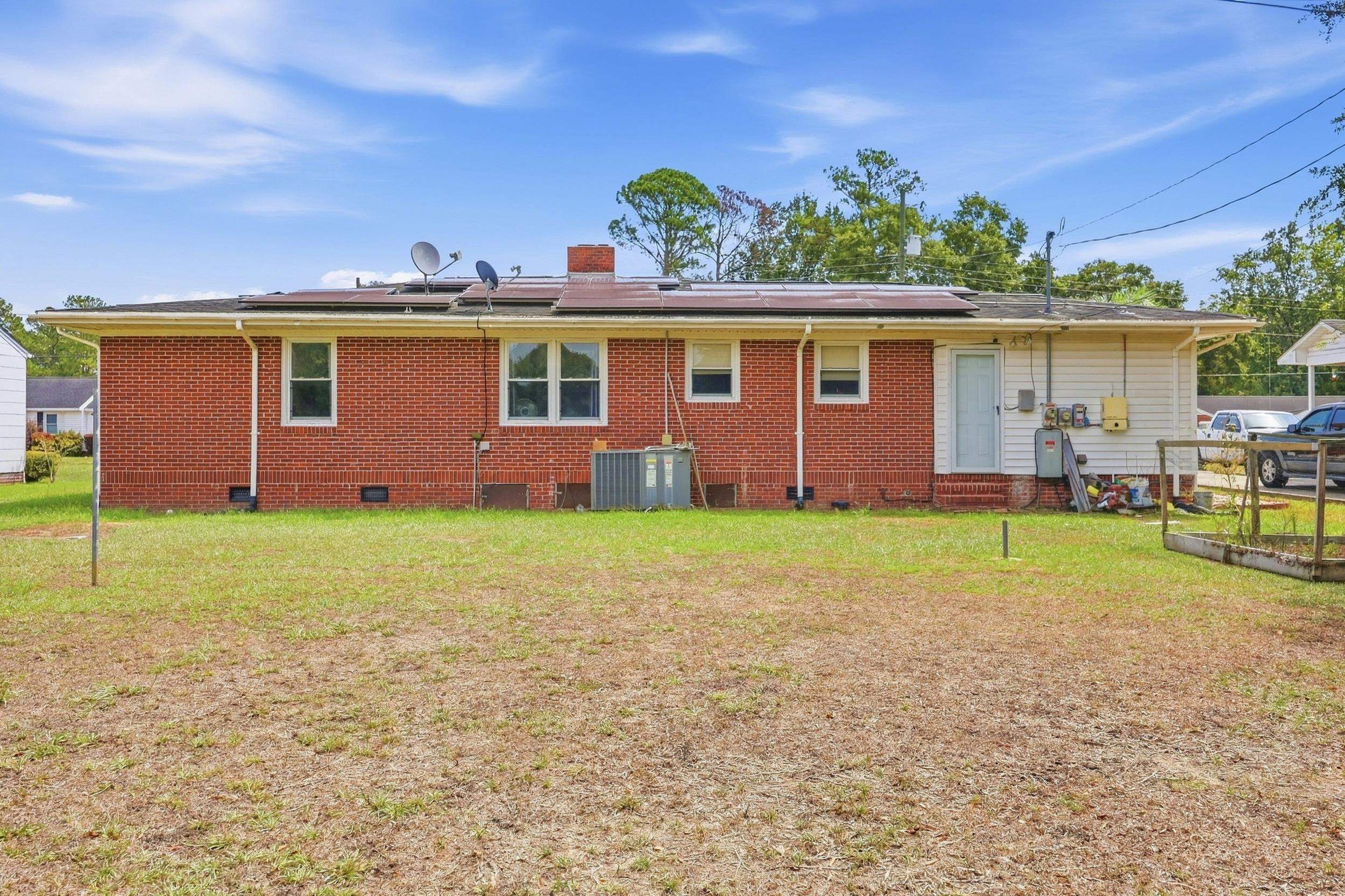 408 South Cedar Ave.