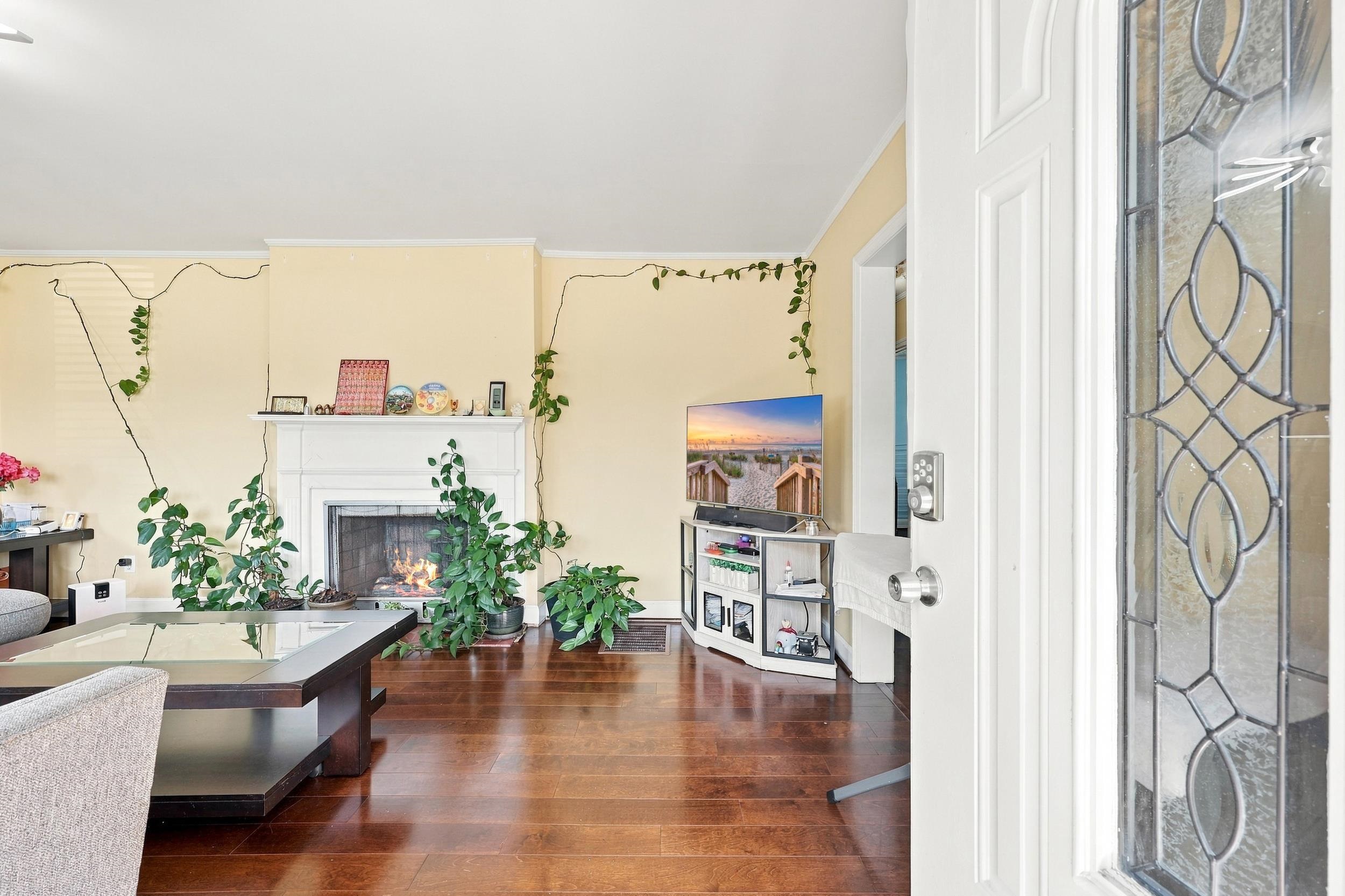 408 South Cedar Ave.