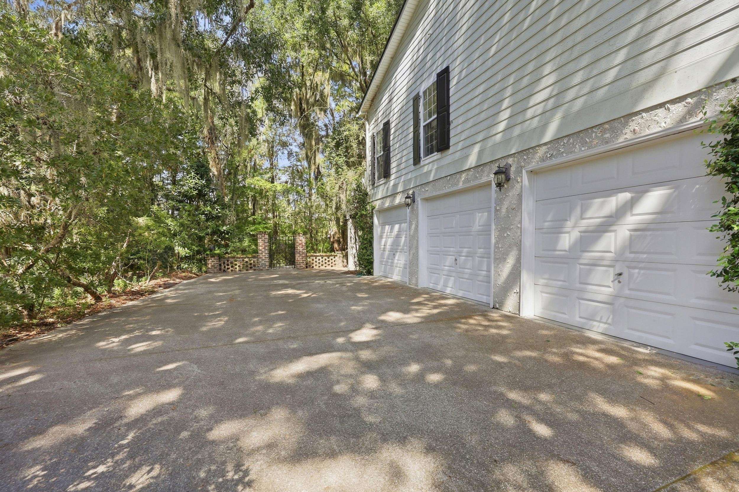 49 Red Squirrel Ln.