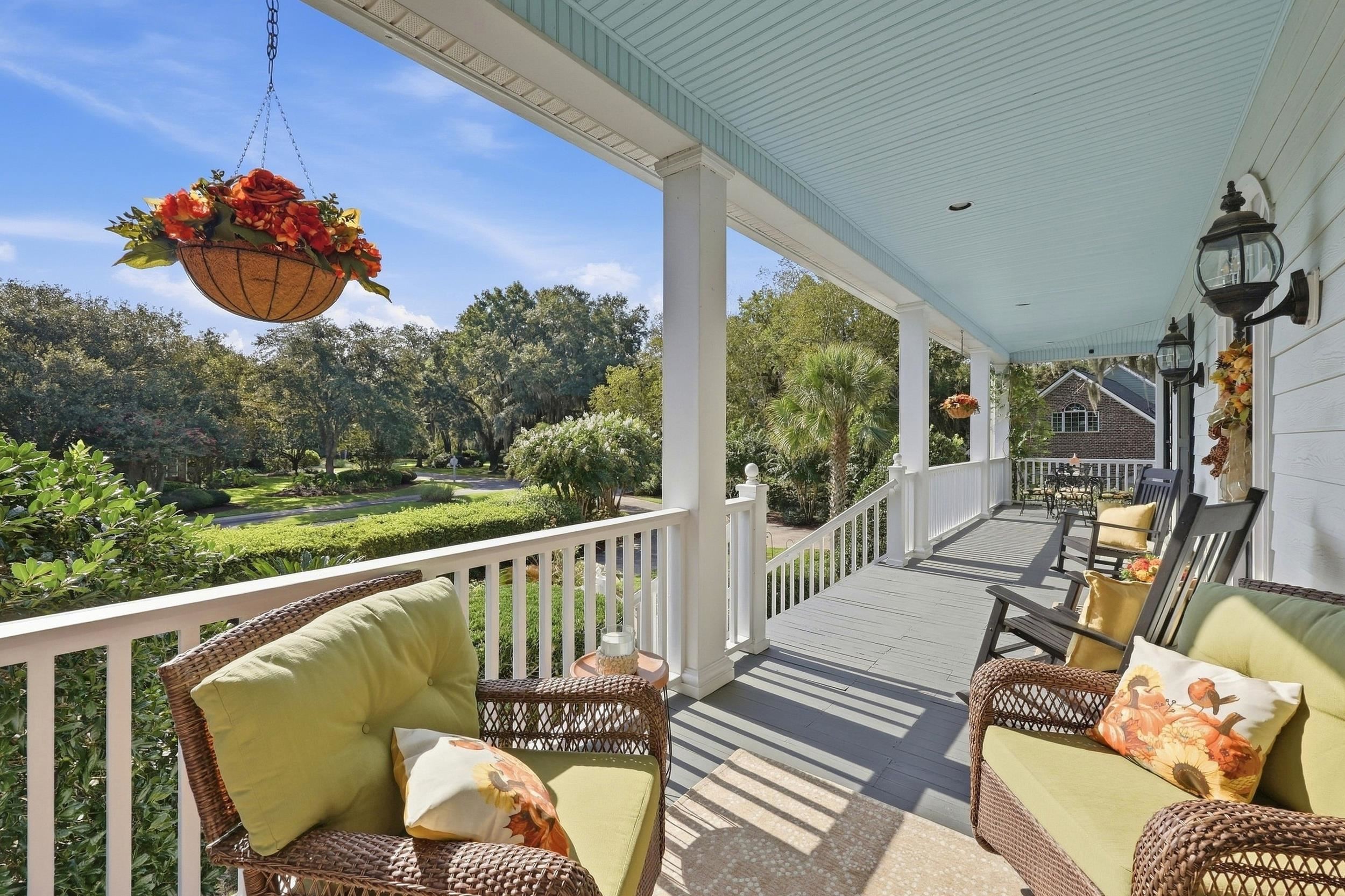 49 Red Squirrel Ln.