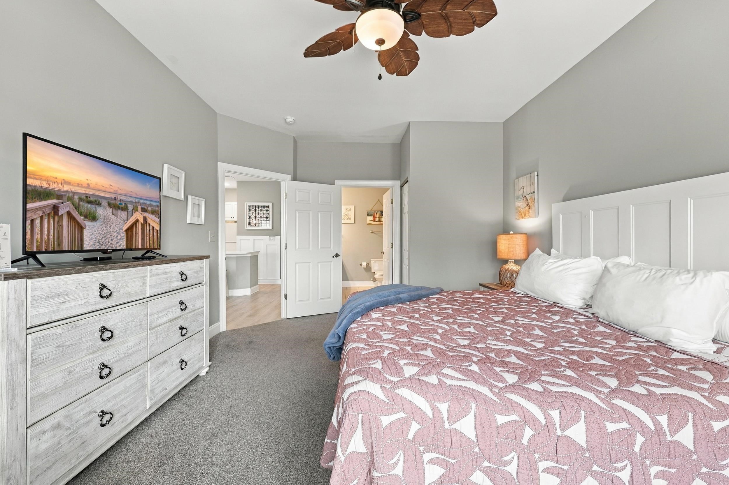 1025 World Tour Blvd. Unit: 206