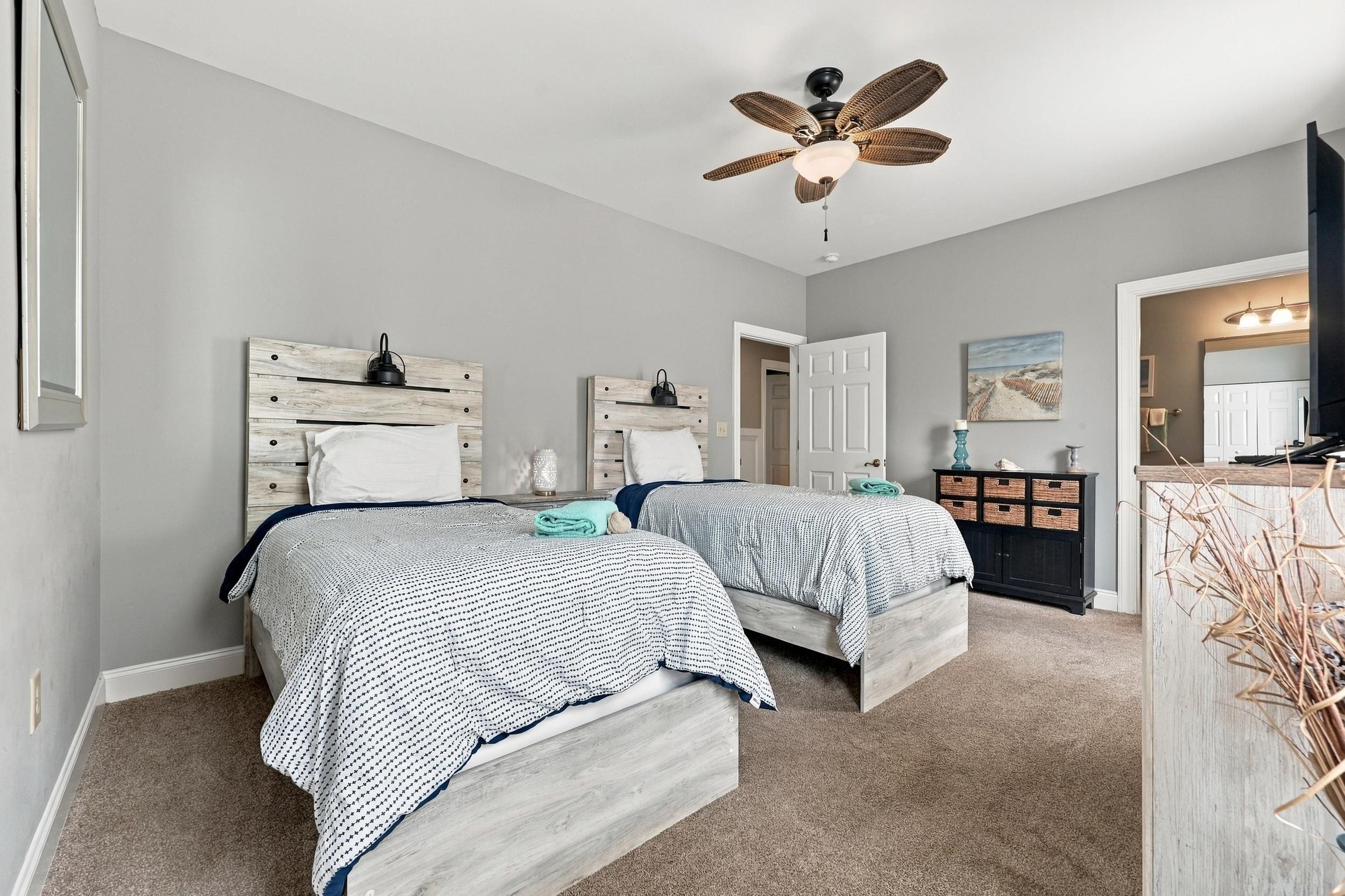 1025 World Tour Blvd. Unit: 206