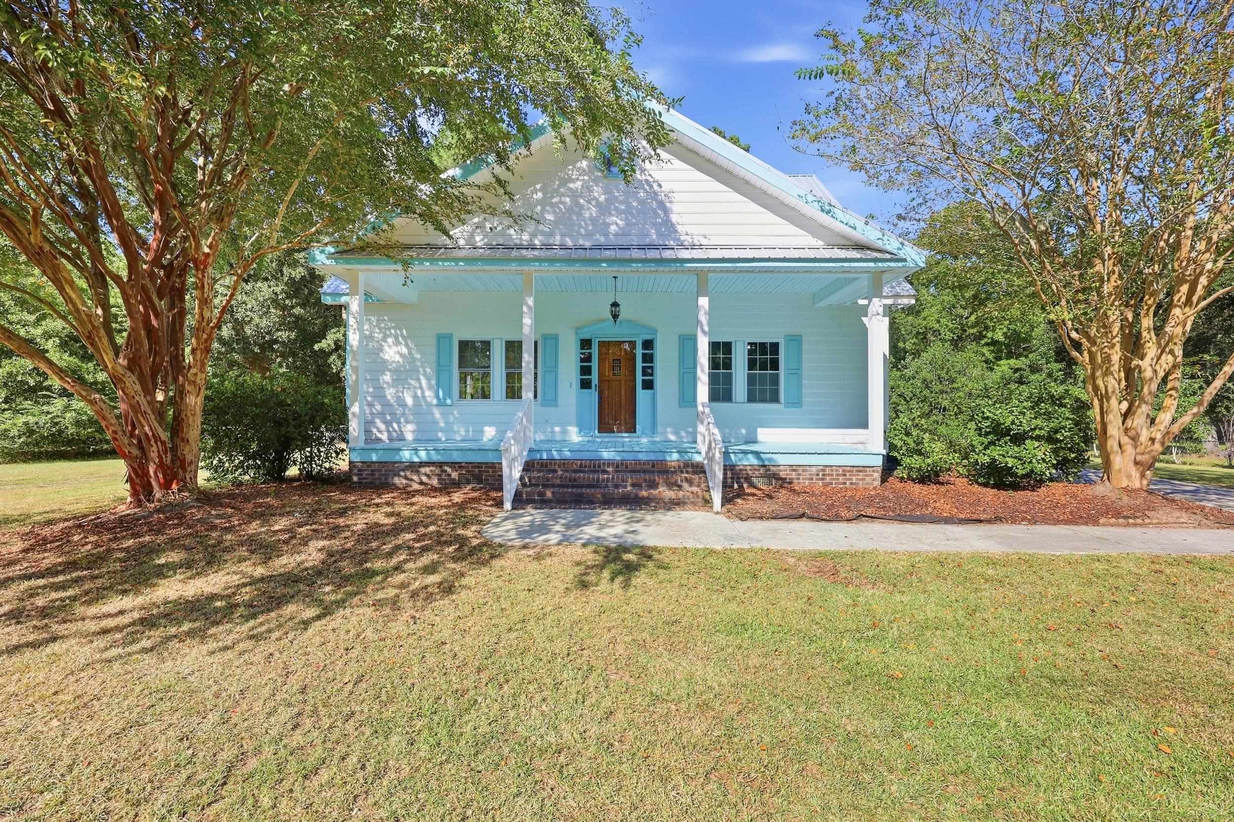 815 3rd Ave.