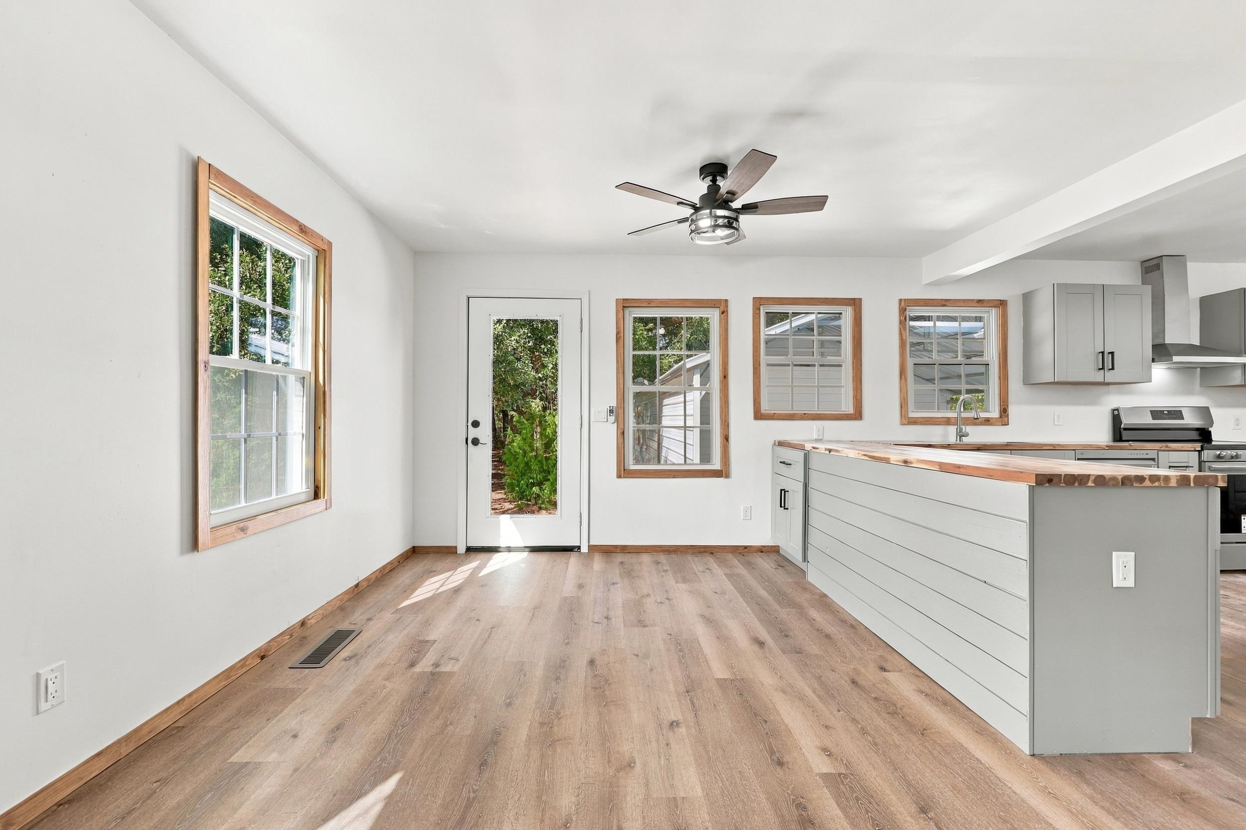 815 3rd Ave.