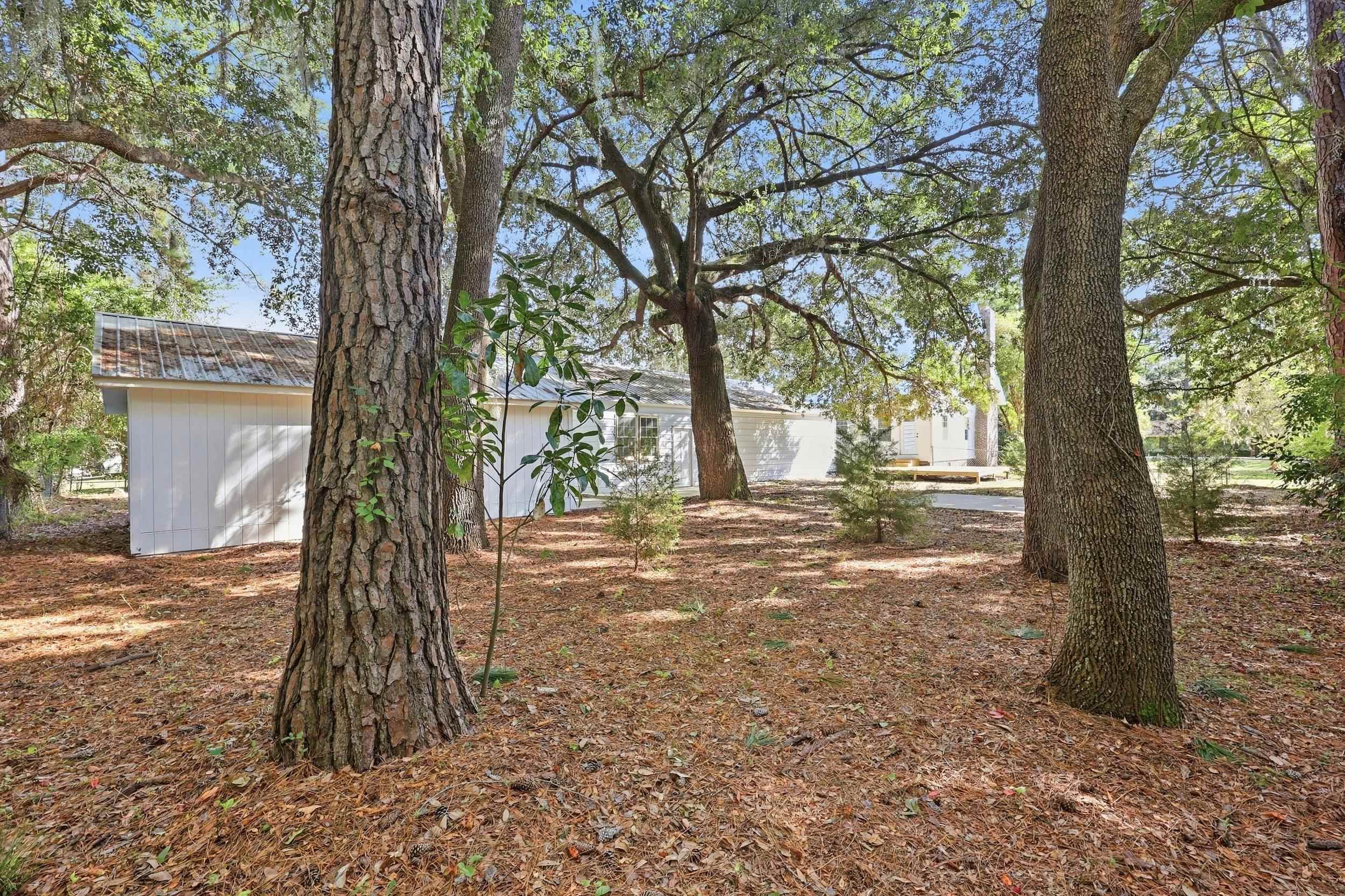 815 3rd Ave.
