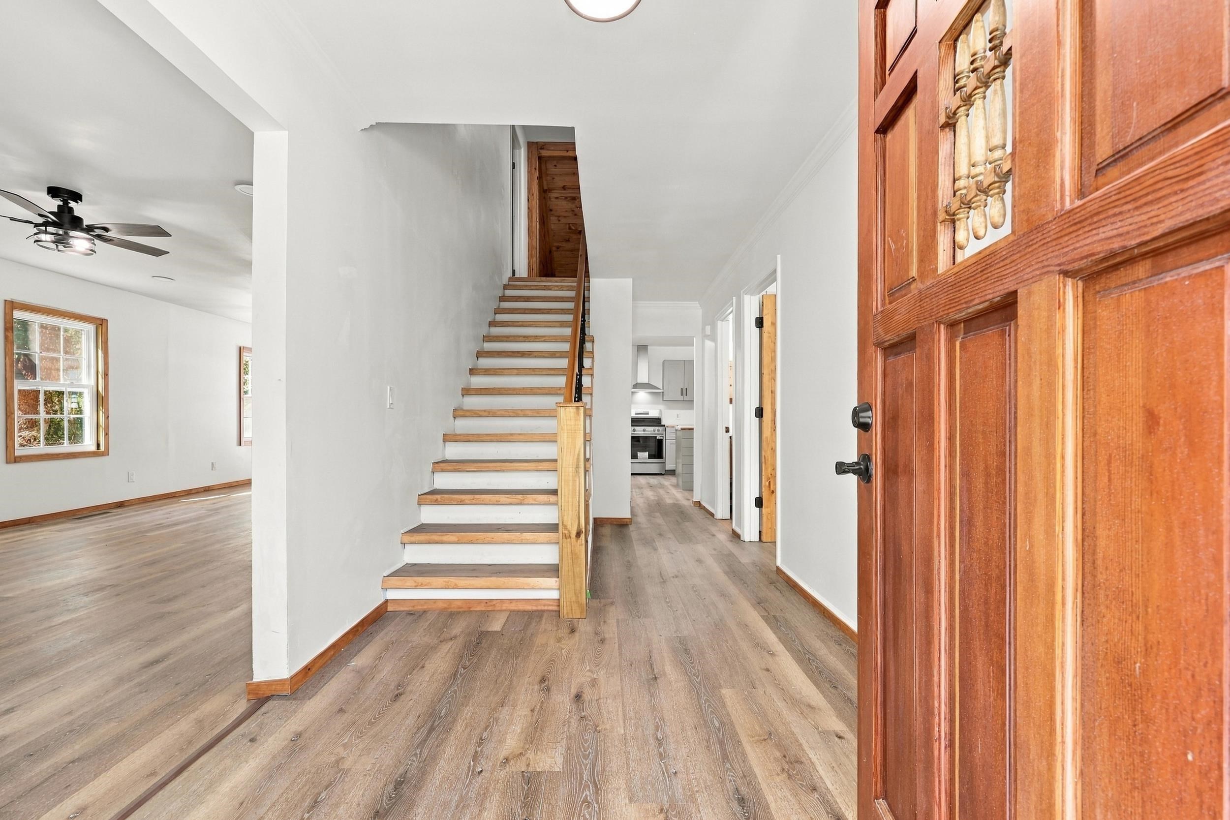 815 3rd Ave.