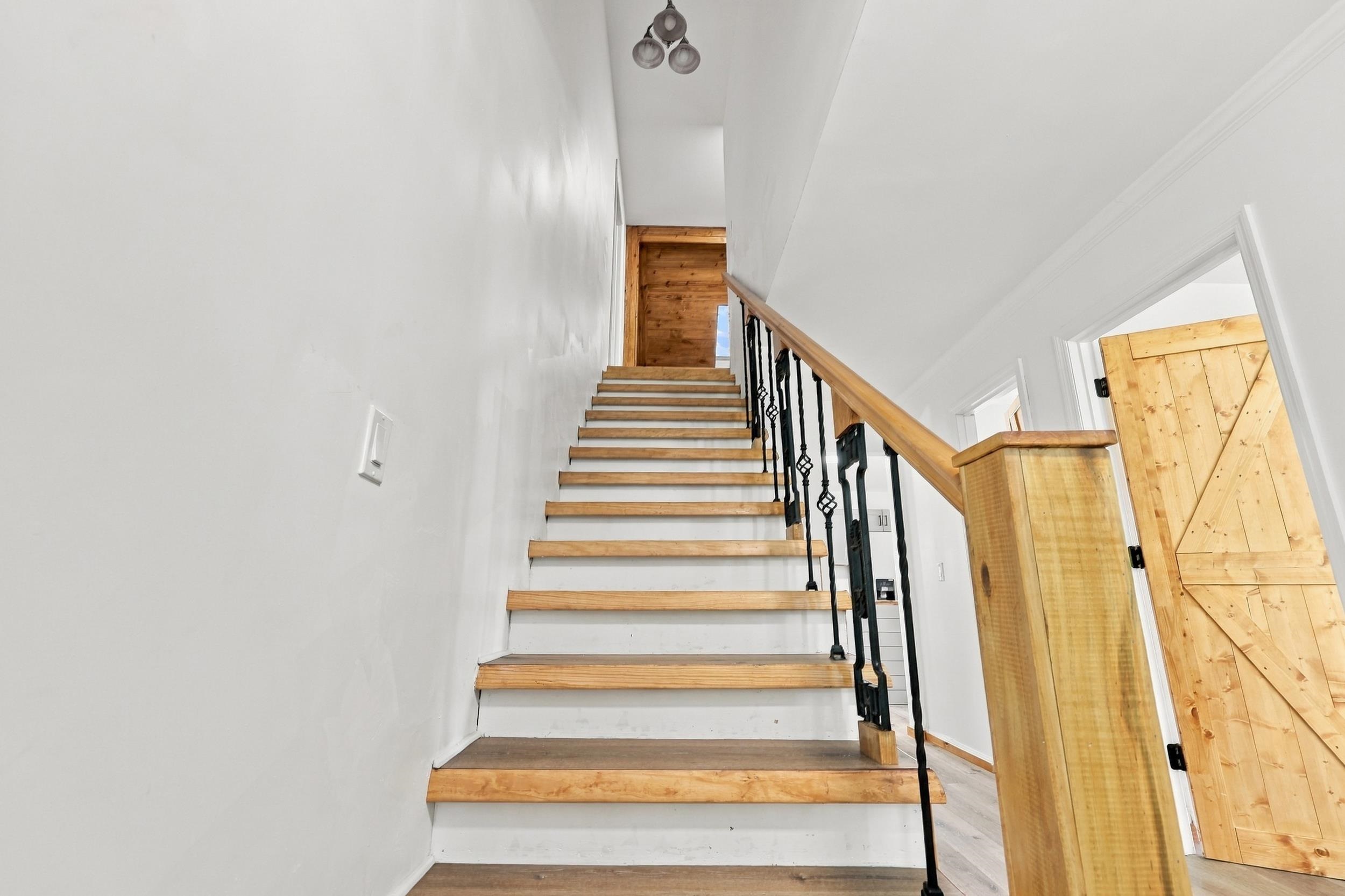 815 3rd Ave.