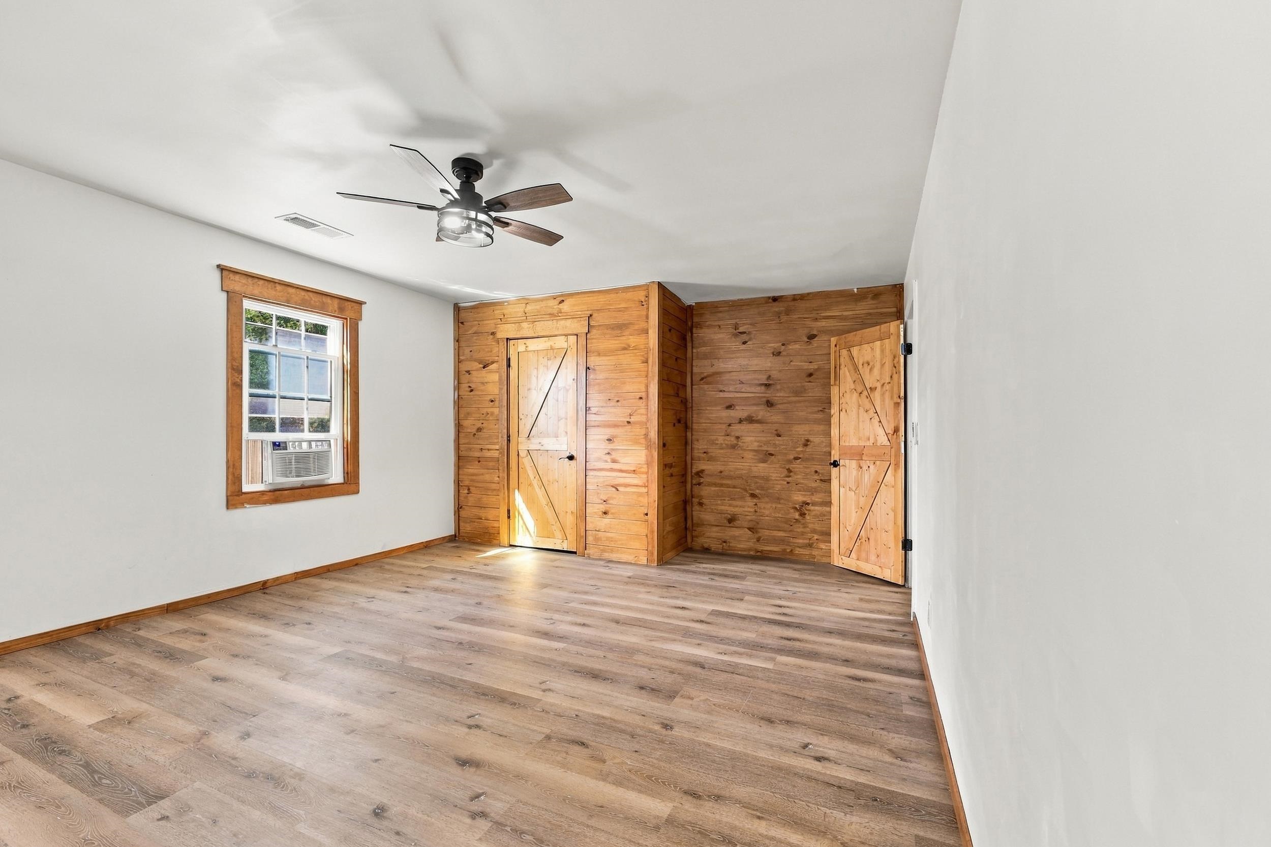 815 3rd Ave.