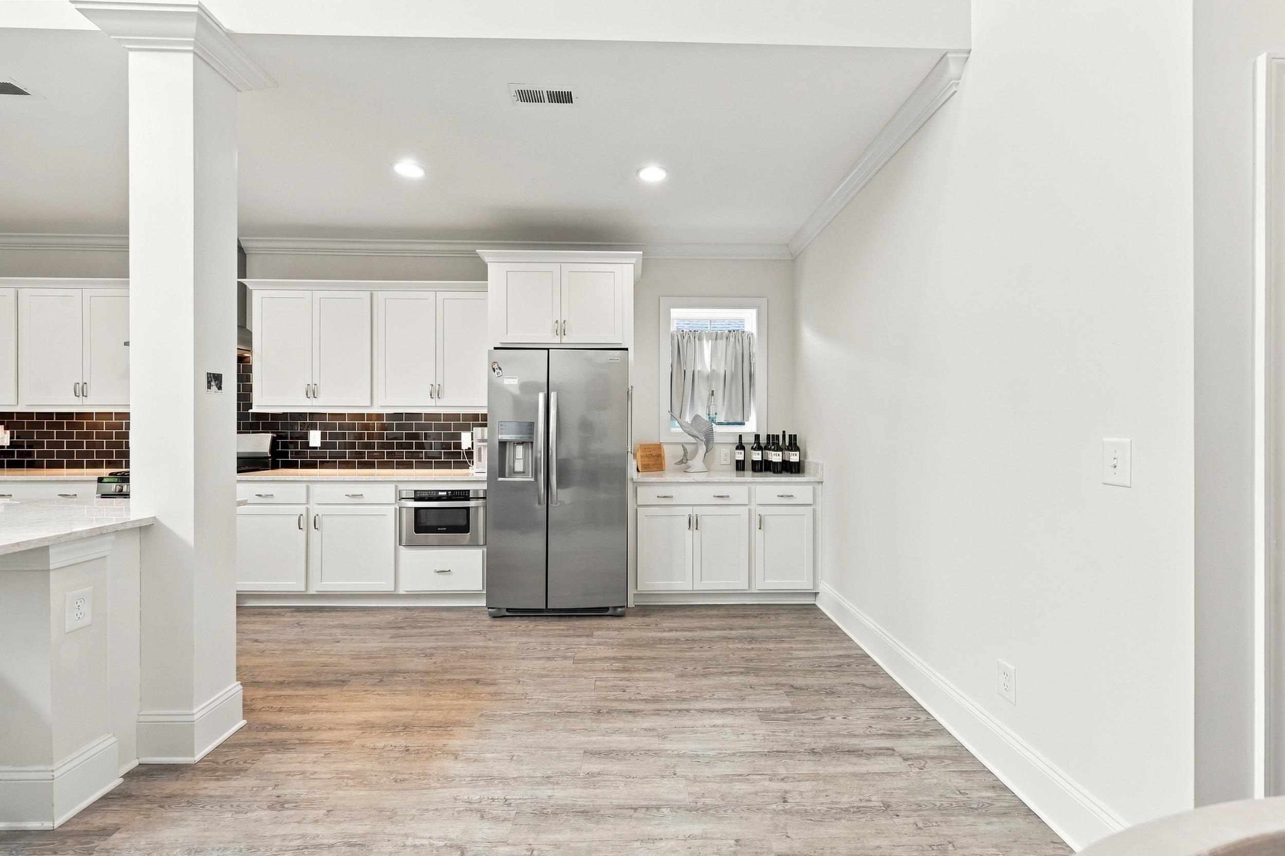 936 Shipmaster Ave.