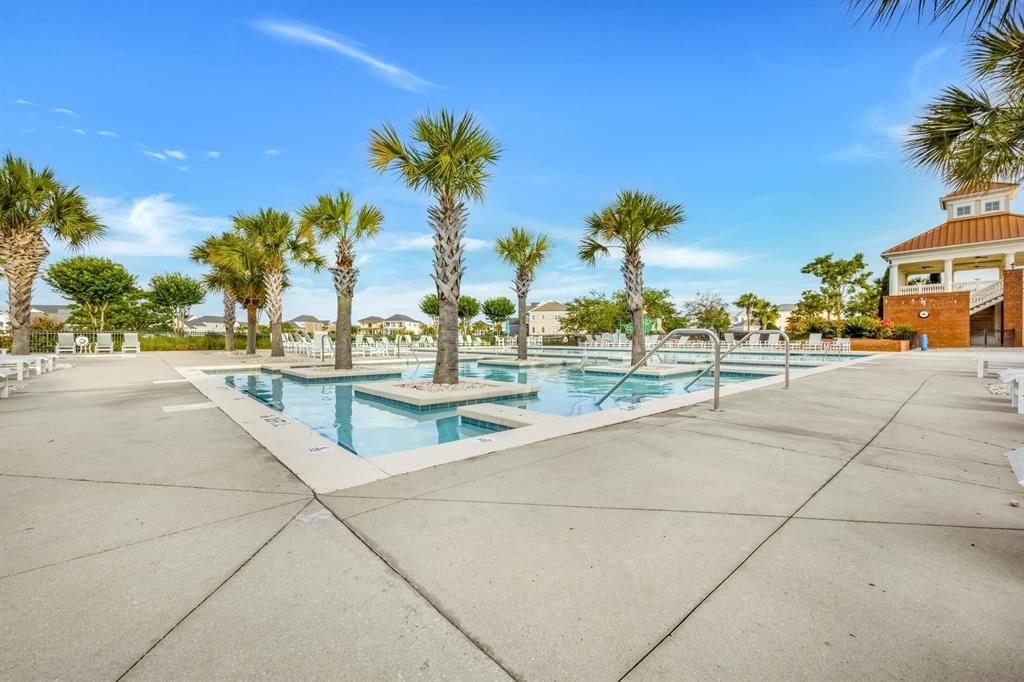 868 Crystal Water Way