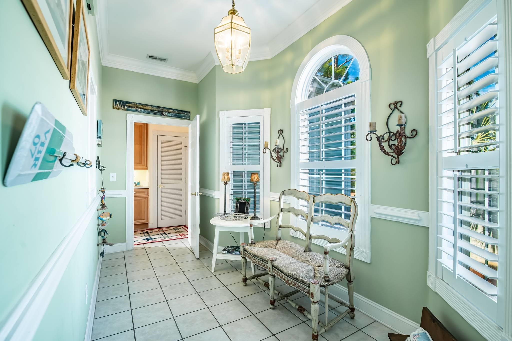 53 Nuthatch Ln. Unit: UNIT 202