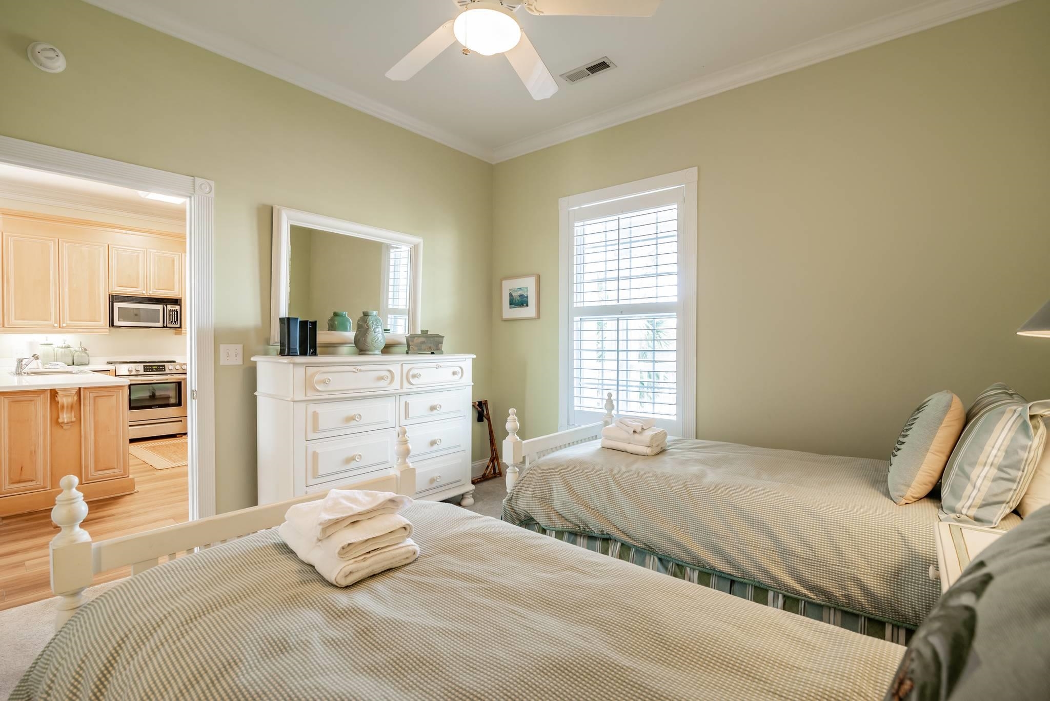 53 Nuthatch Ln. Unit: UNIT 202