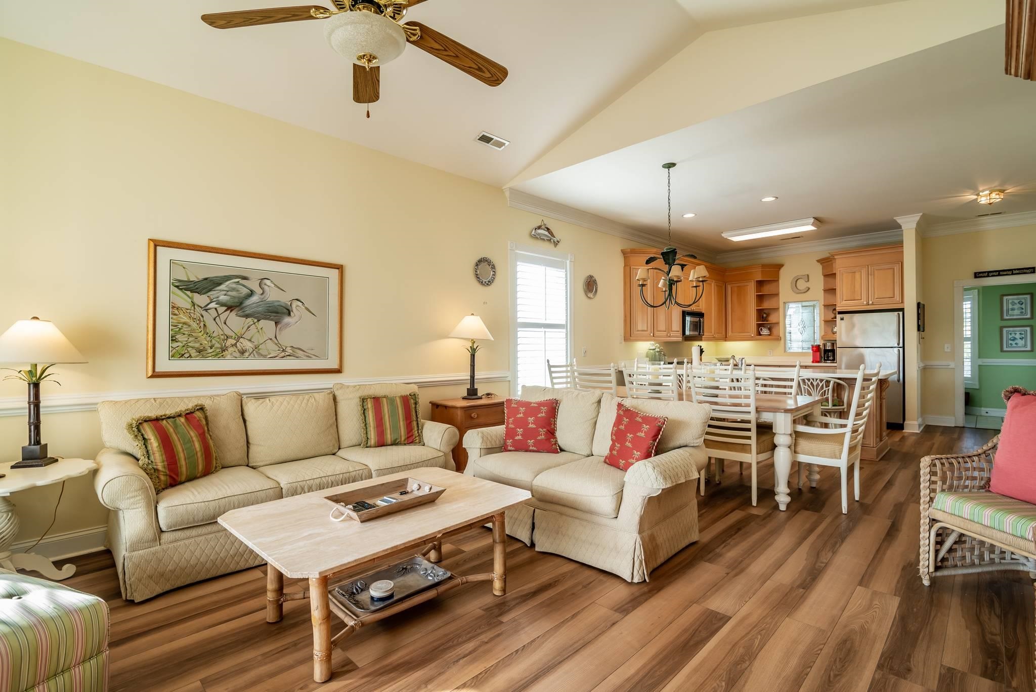 53 Nuthatch Ln. Unit: UNIT 202