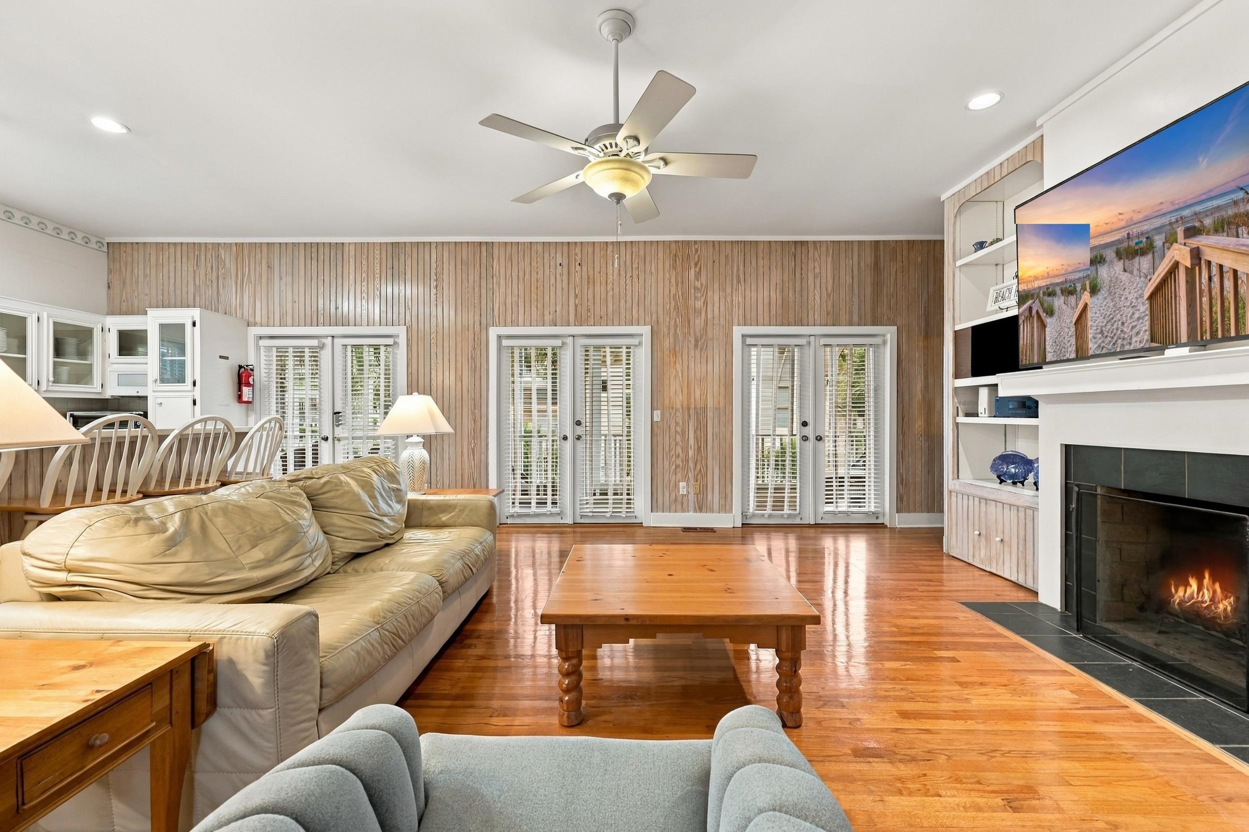 13 Beachwalker Ct.