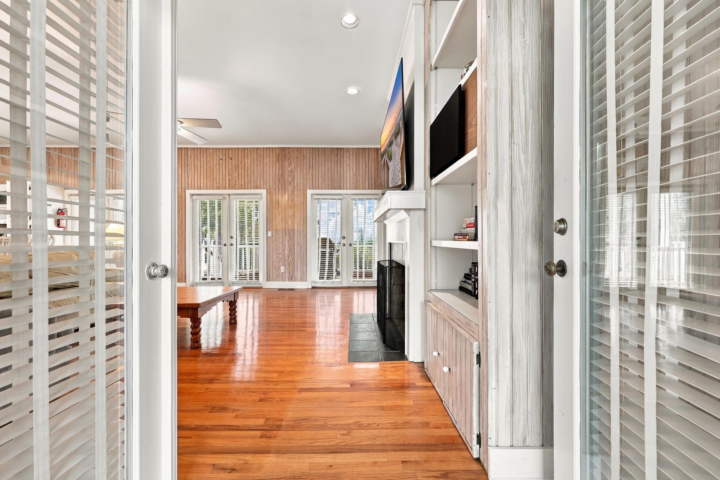 13 Beachwalker Ct.