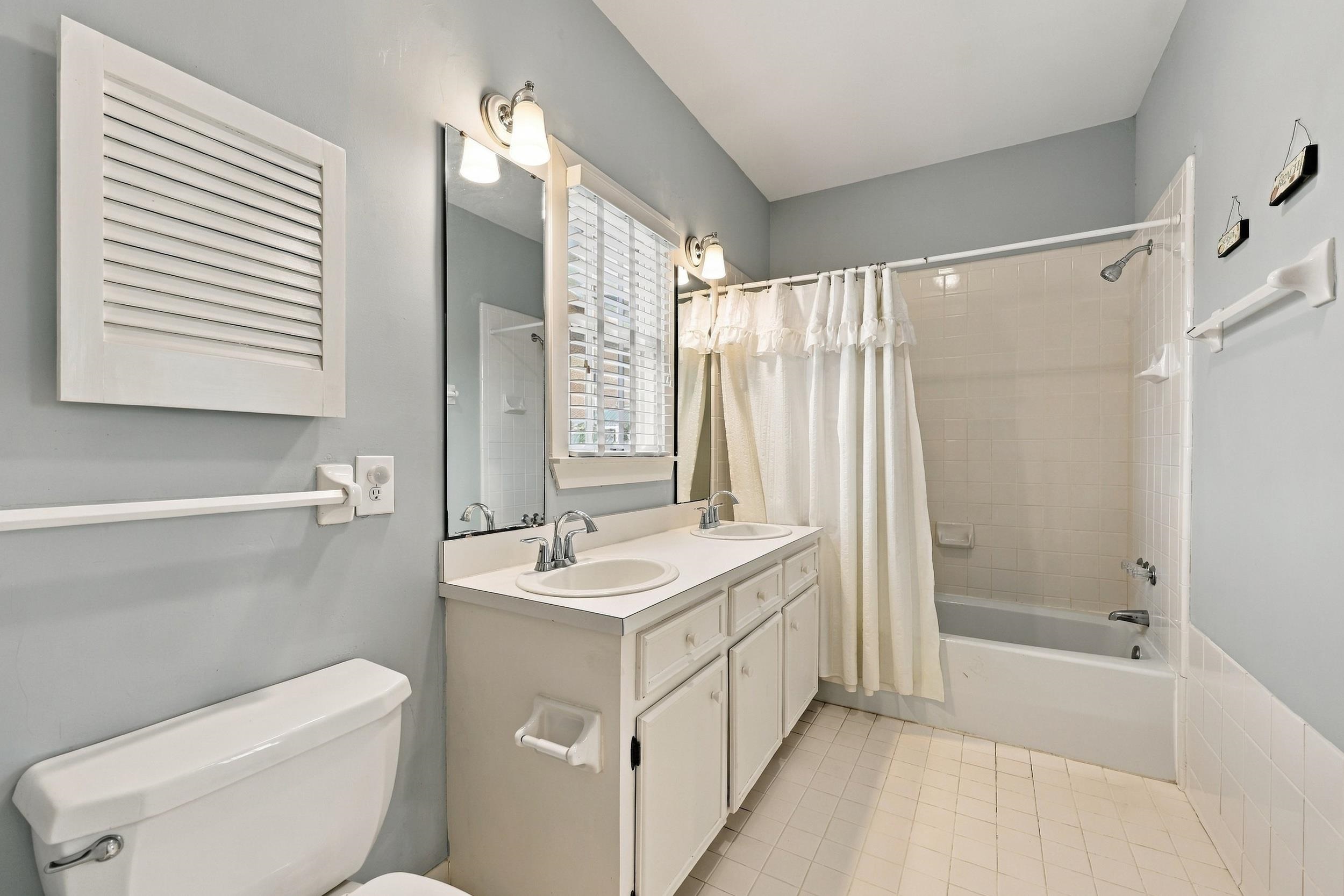 13 Beachwalker Ct.
