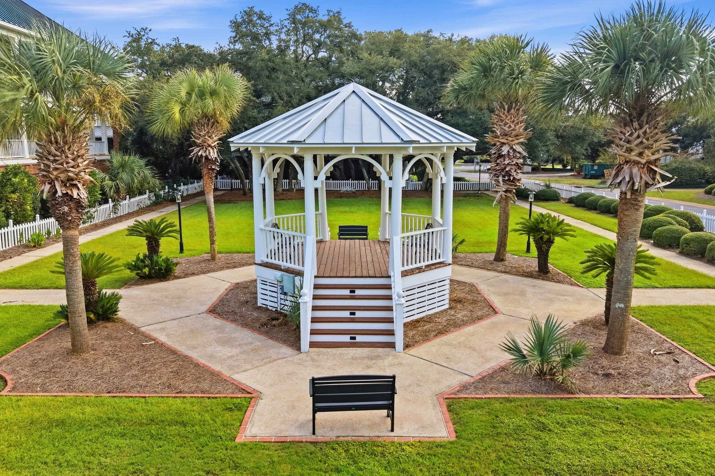 13 Beachwalker Ct.