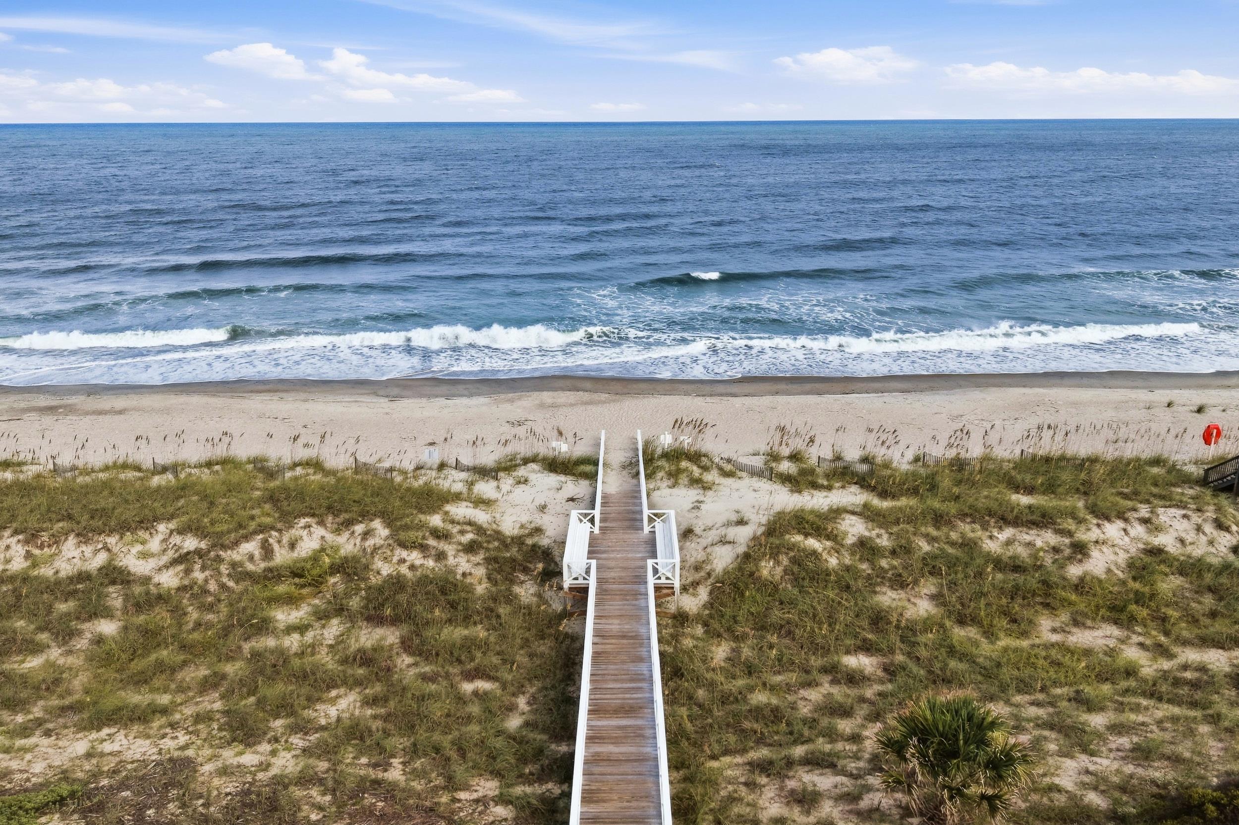 13 Beachwalker Ct.