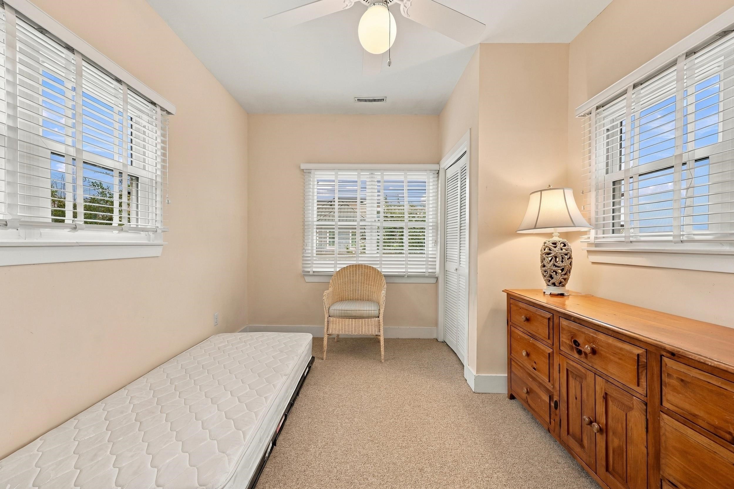 13 Beachwalker Ct.