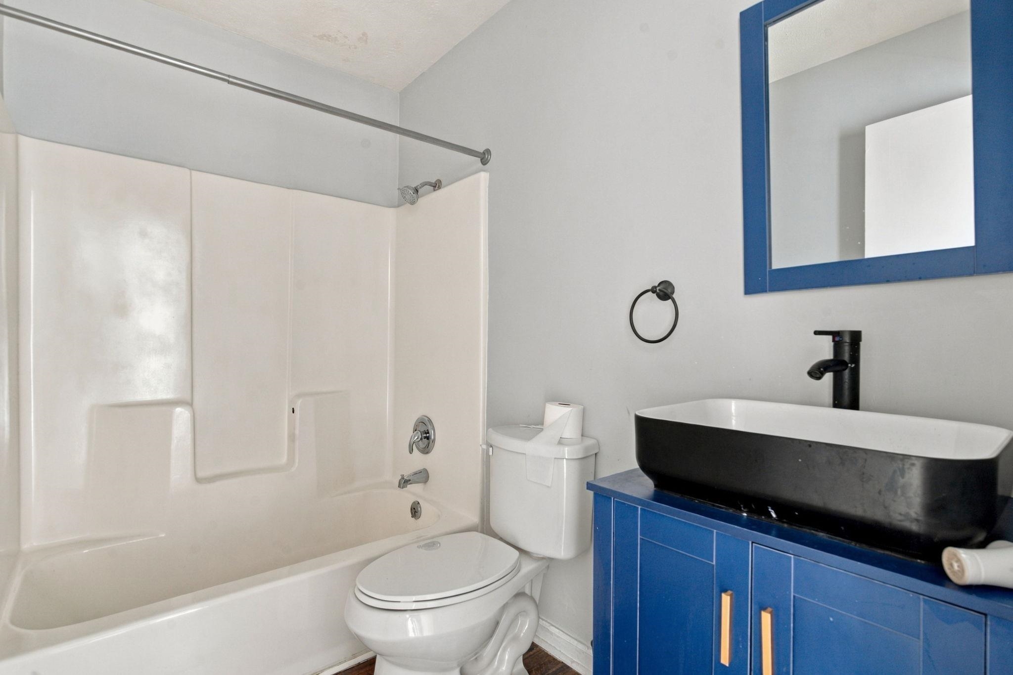 209 Cedar St. Unit: C4