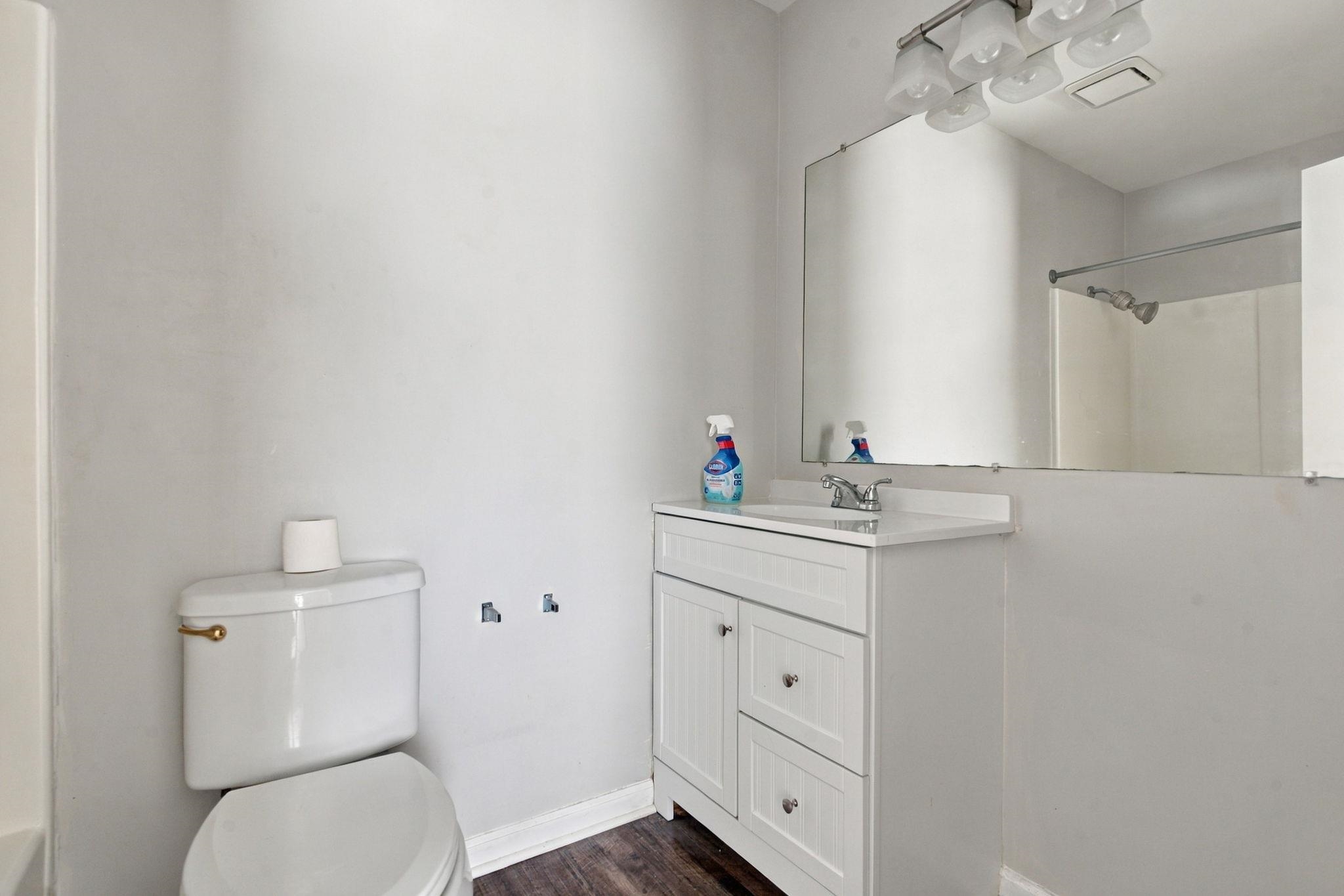 209 Cedar St. Unit: C4