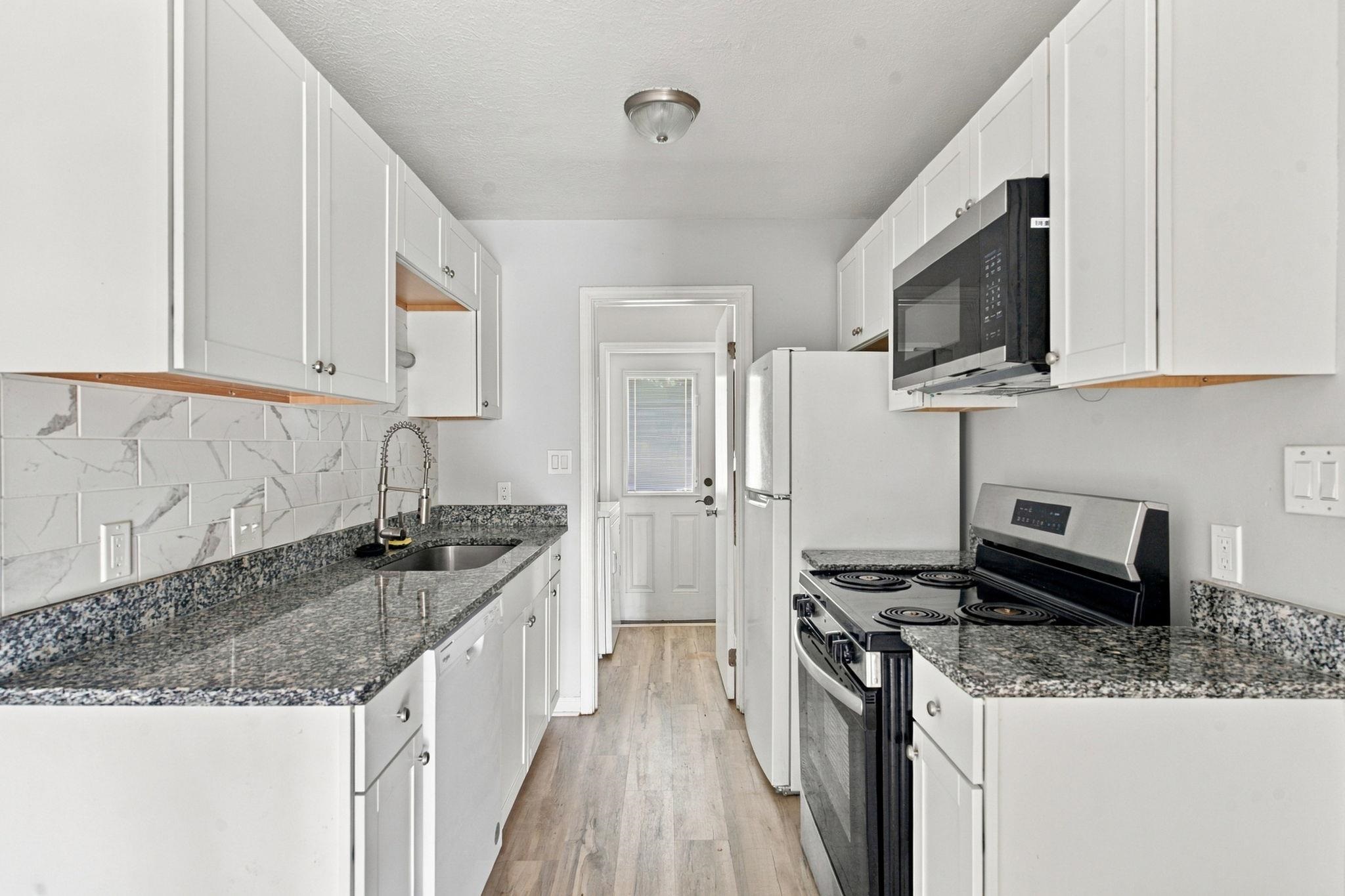 209 Cedar St. Unit: C4
