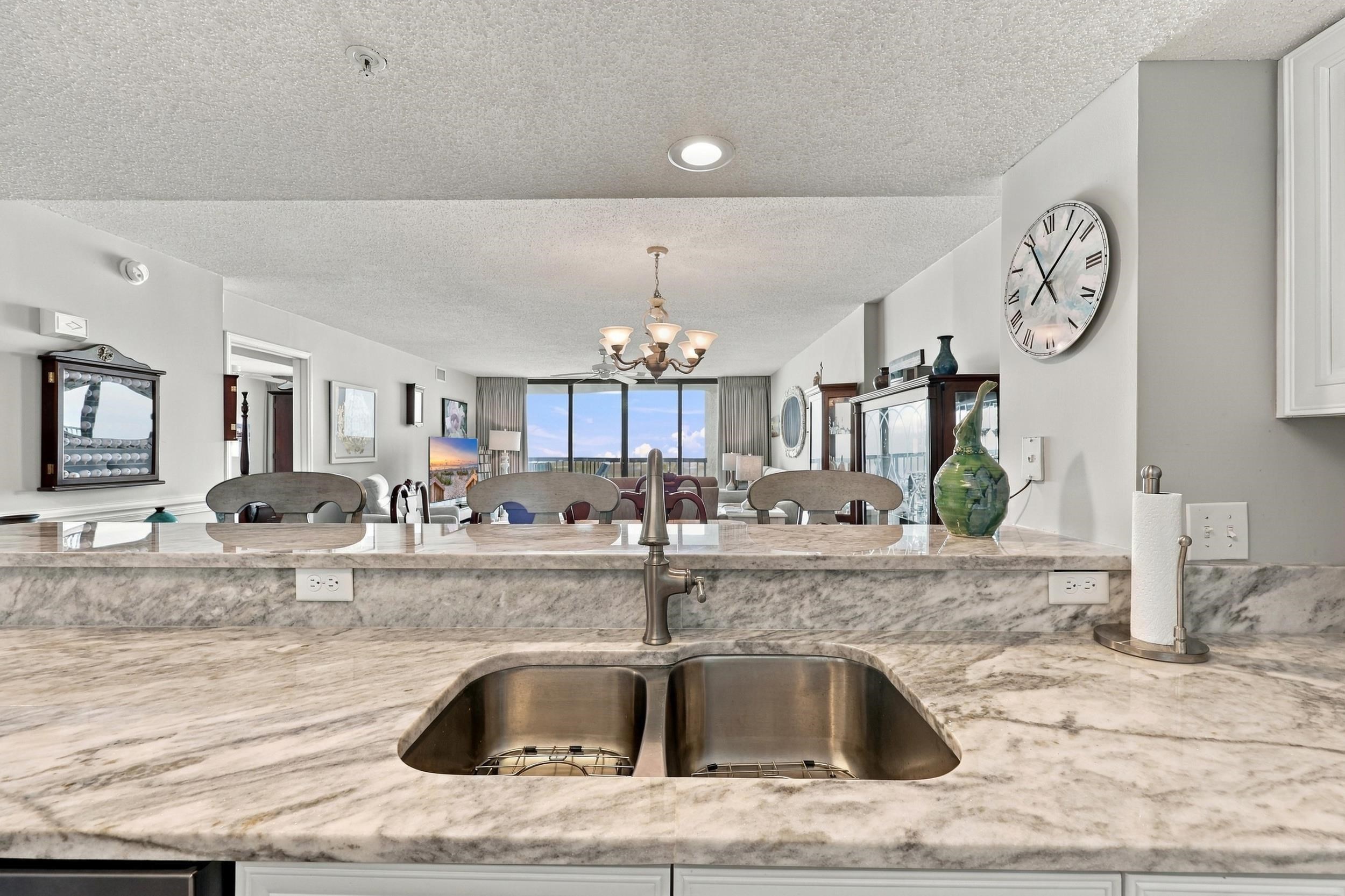 201 S Ocean Blvd. Unit: 908