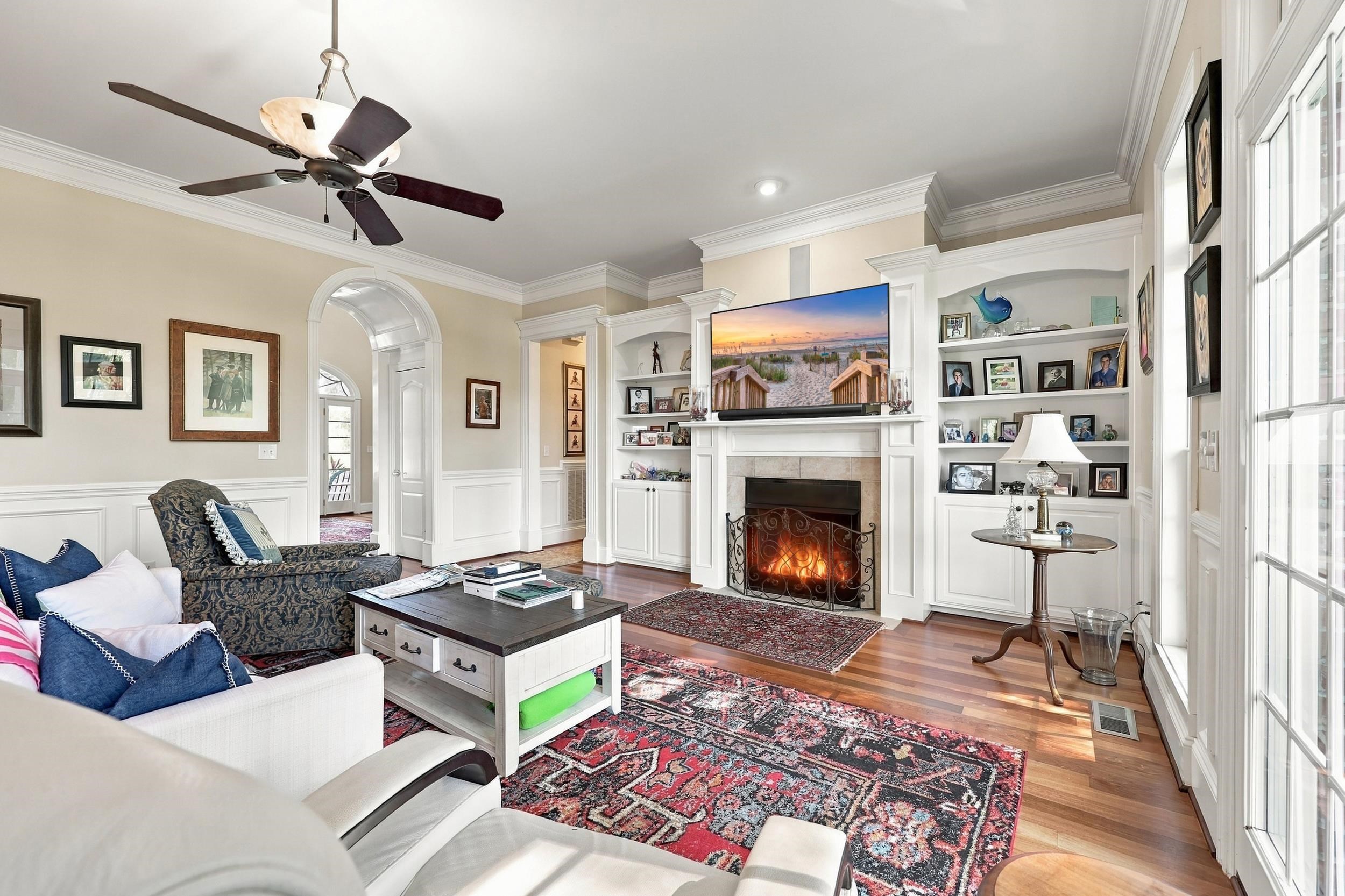 226 Oatland Lake Dr.