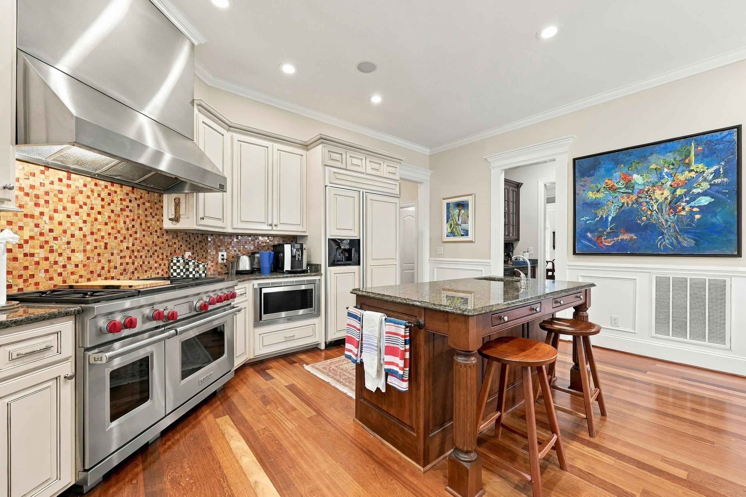 226 Oatland Lake Dr.