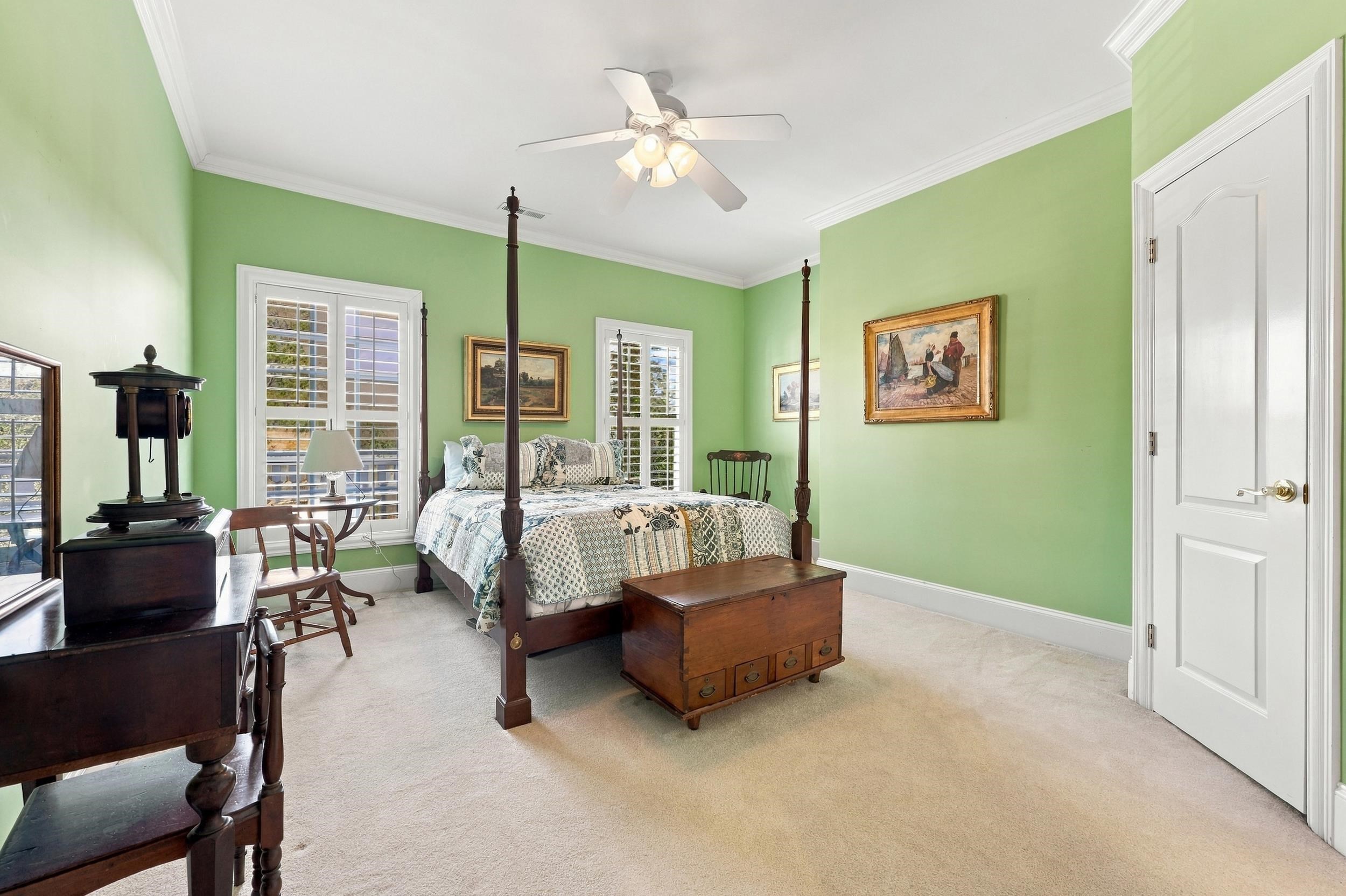 226 Oatland Lake Dr.