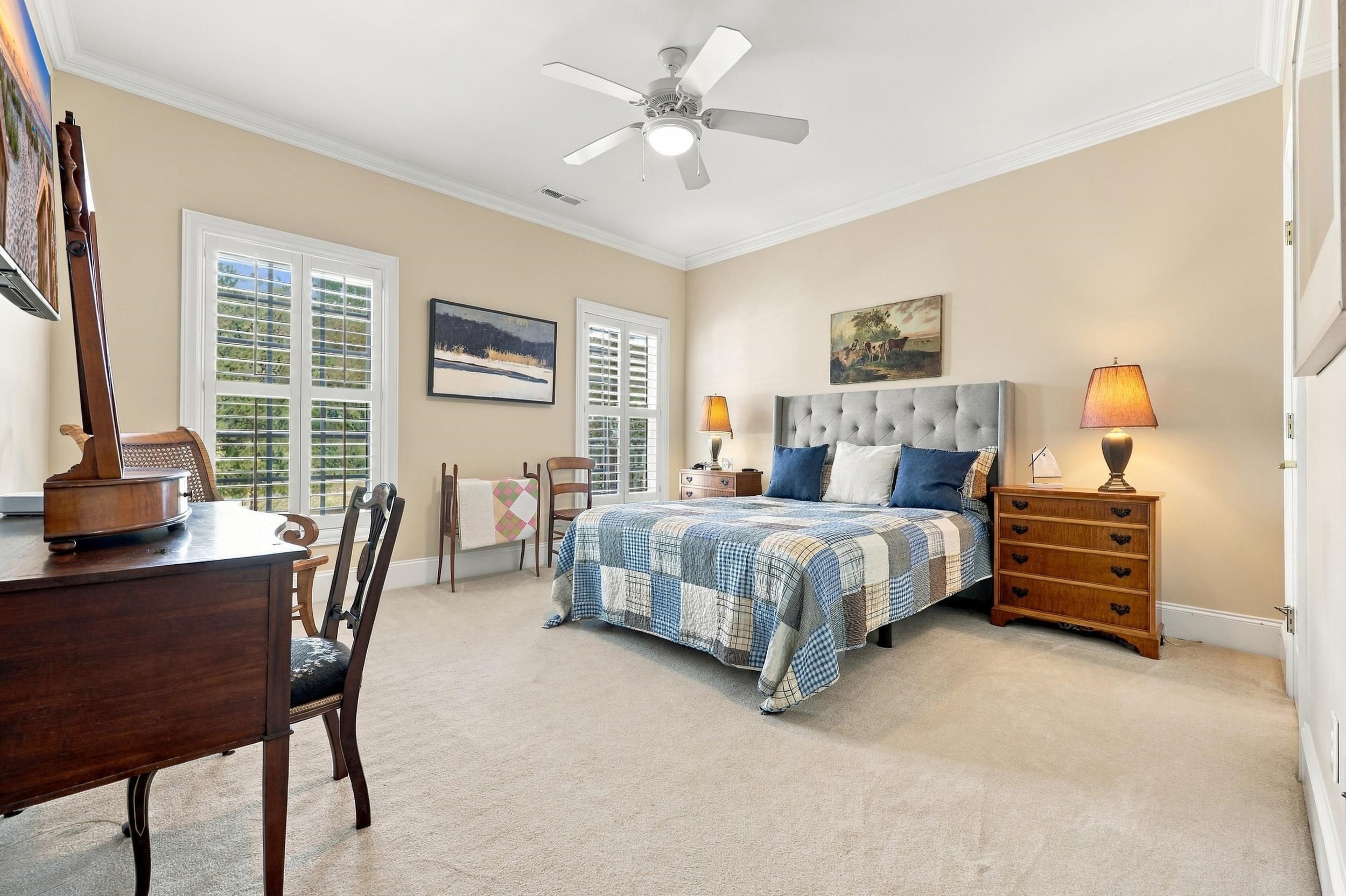 226 Oatland Lake Dr.