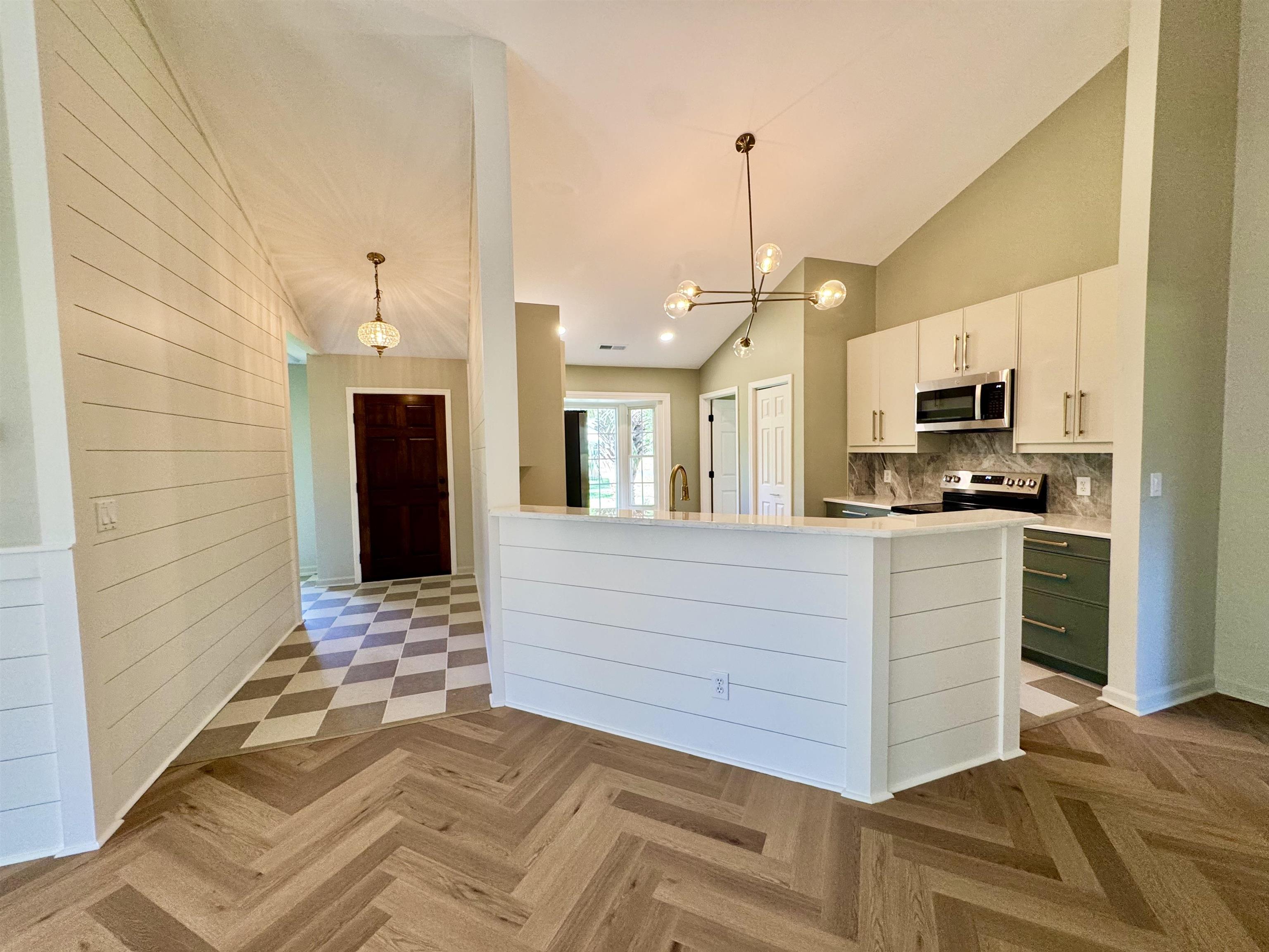 231 King George Ln.