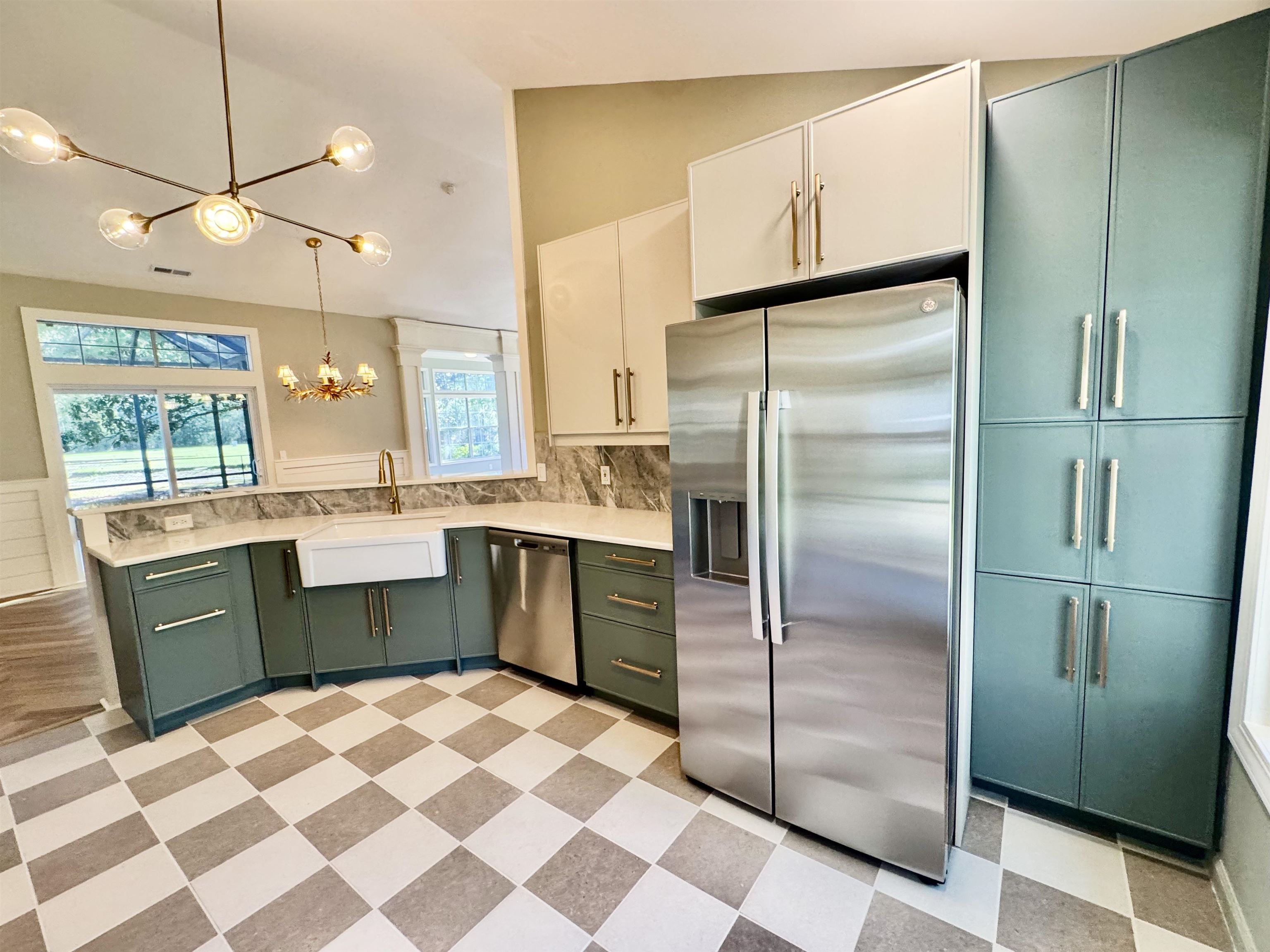 231 King George Ln.