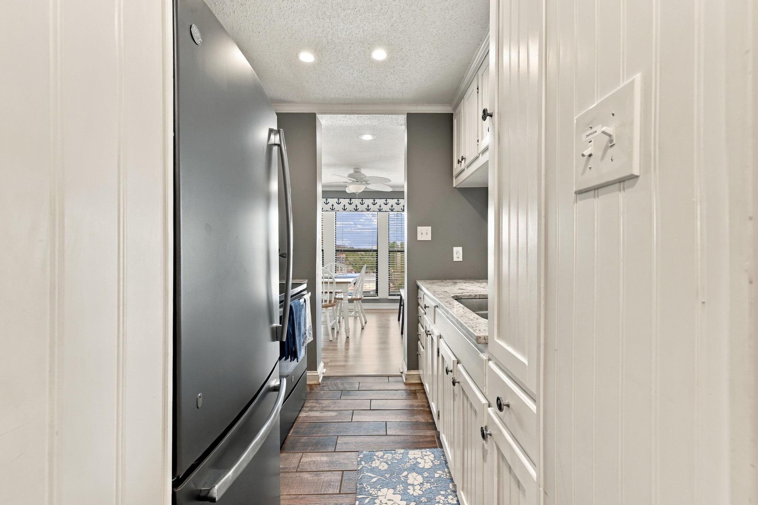 9661 Shore Dr. Unit: C5