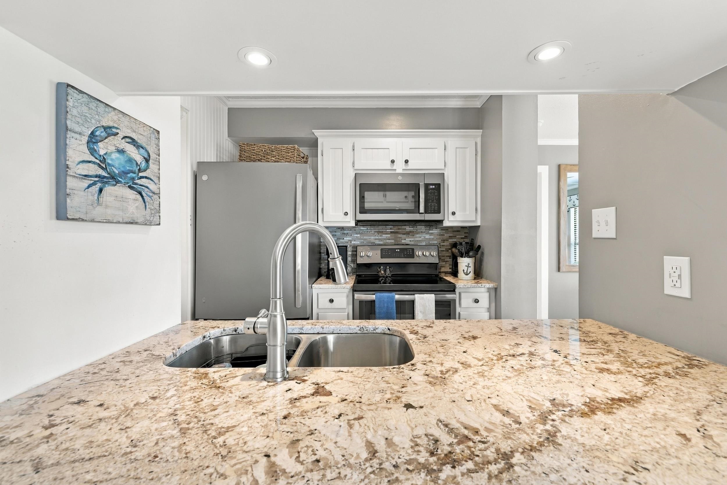 9661 Shore Dr. Unit: C5