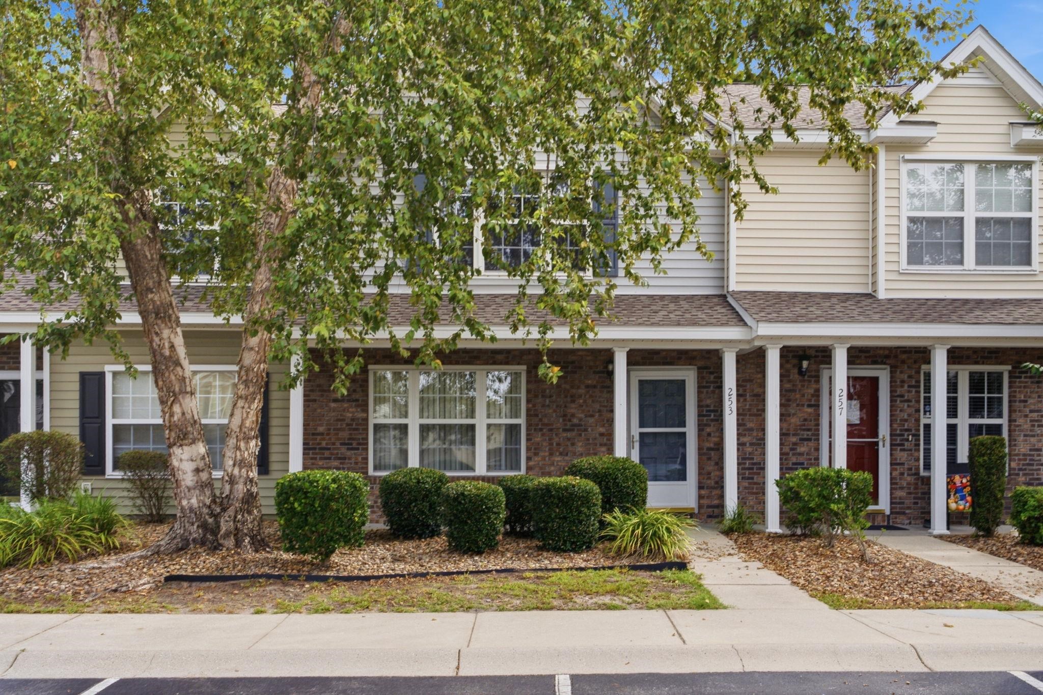 253 Seabert Rd. Unit: 253