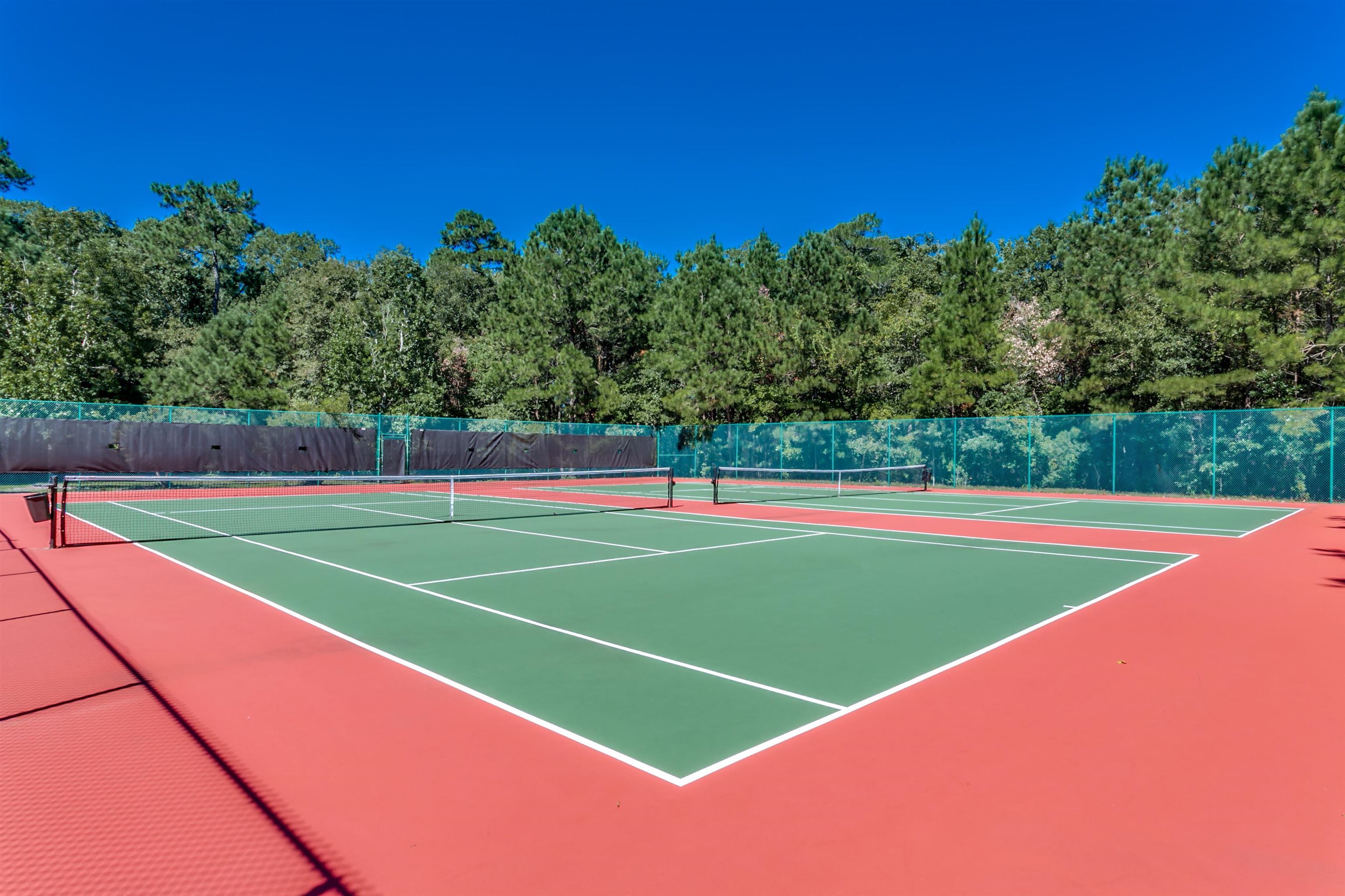 320 Pinehurst Ln. Unit: 11-I