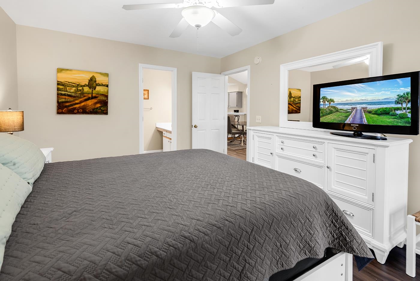 320 Pinehurst Ln. Unit: 11-I