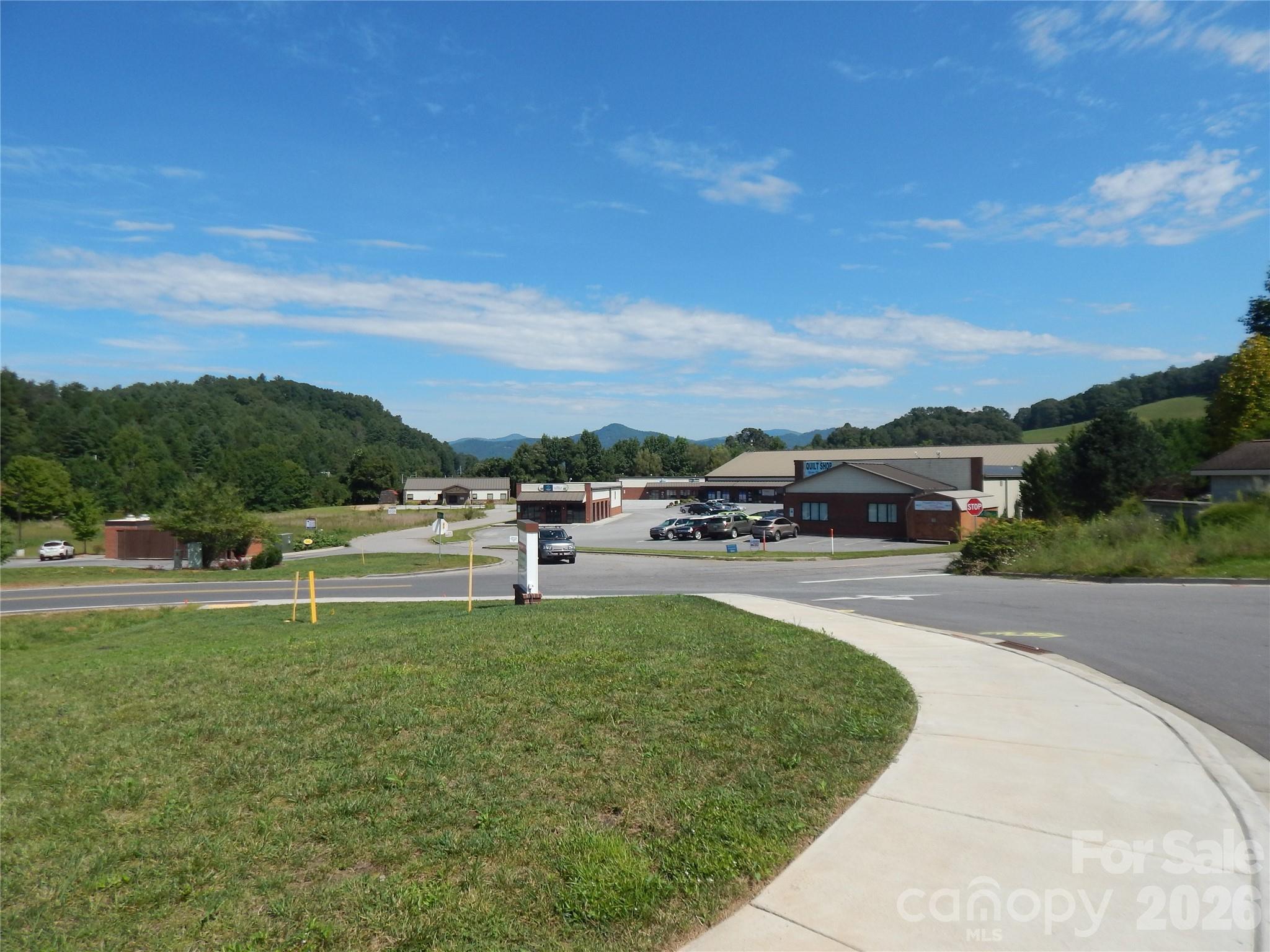 Lot B Macon Center Drive Unit: B