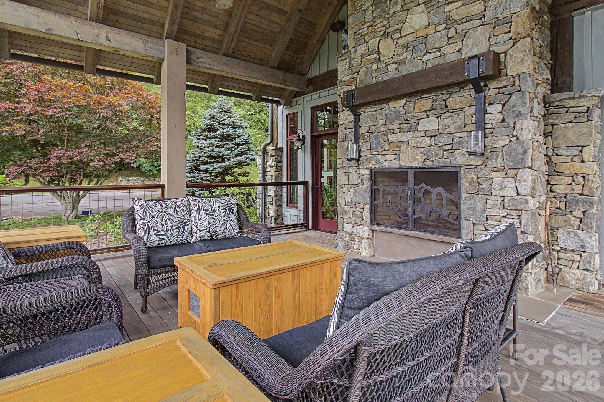 580 Freemont Drive Unit: 80