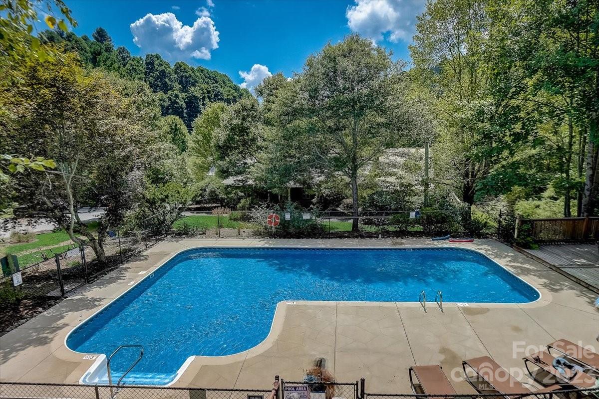 3 Chestnut Village Lane Unit: 3A