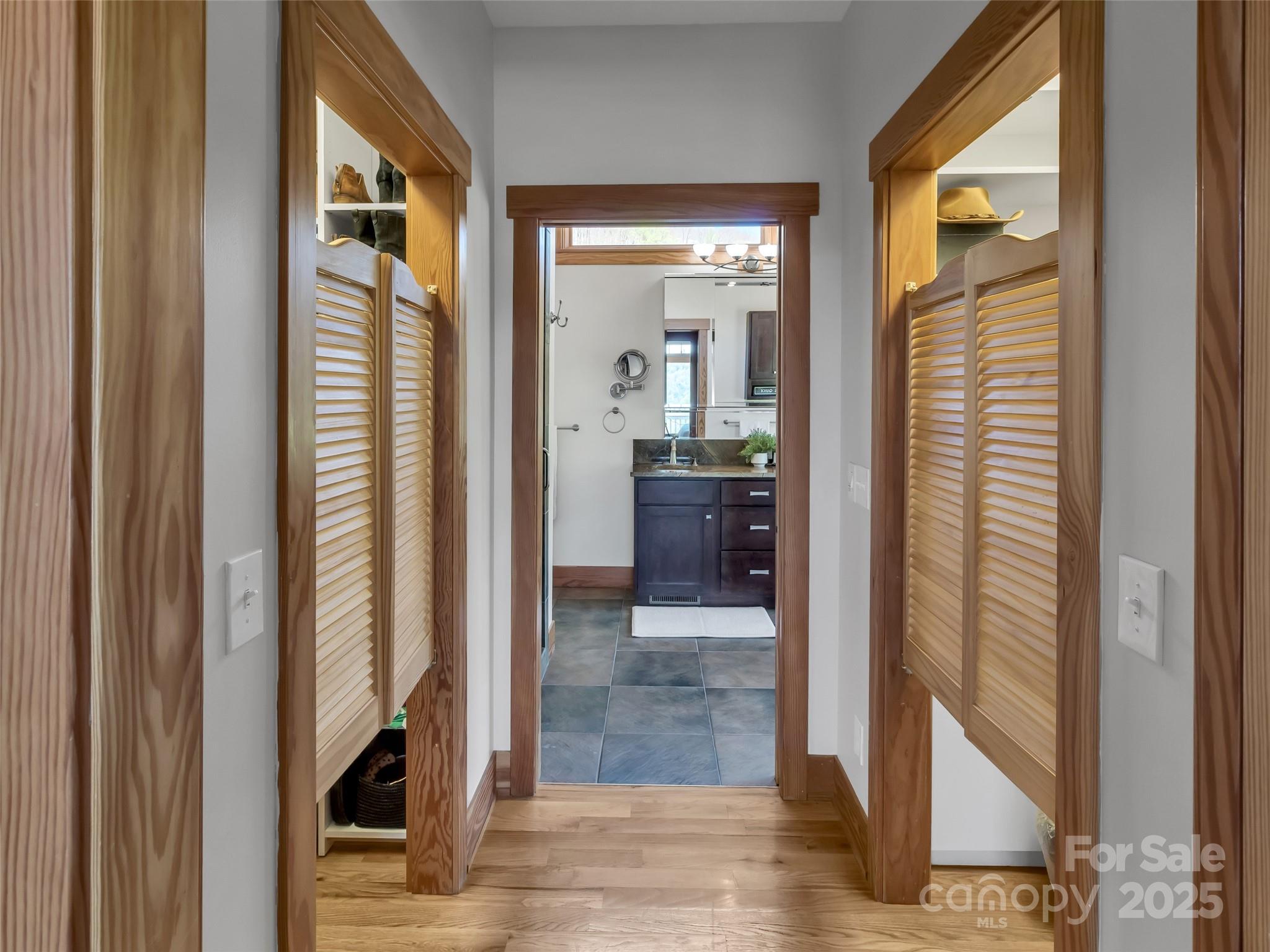 12 Rolling Meadow Lane
