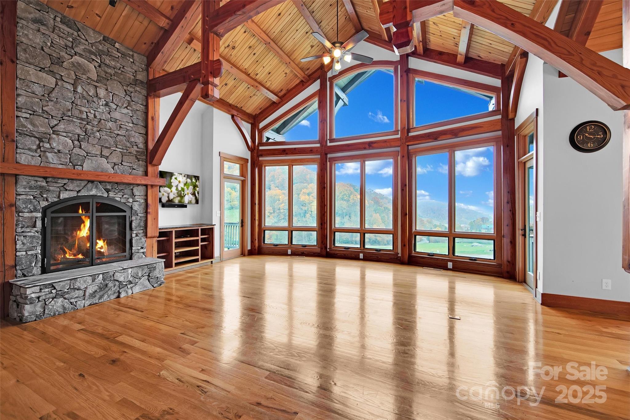 12 Rolling Meadow Lane