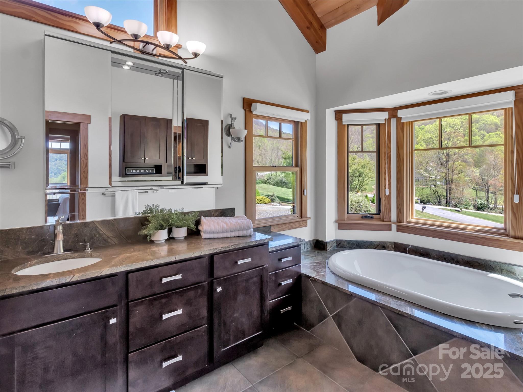 12 Rolling Meadow Lane